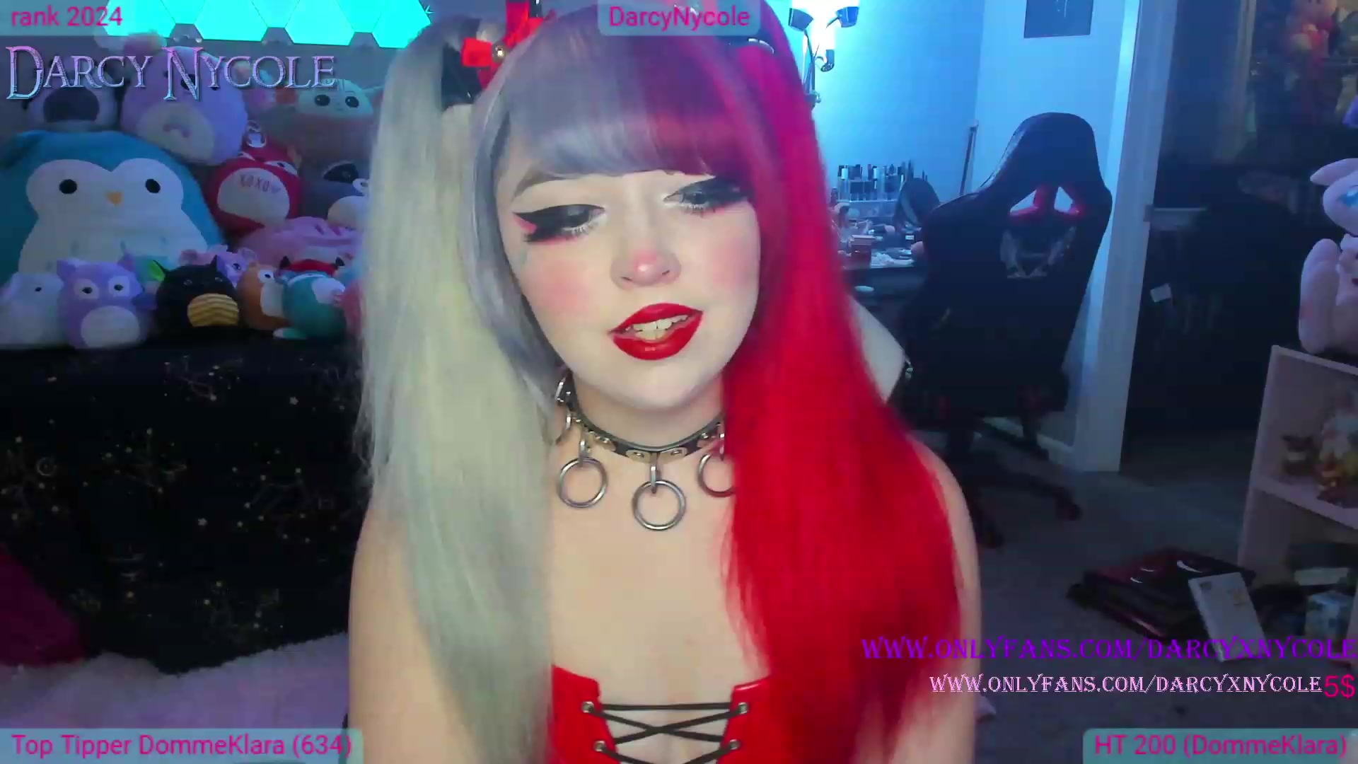 Gallery image thumbnail from DarcyNycole's myfreecams stream on, 11/26/2022, 08:51 image 4 of 20
