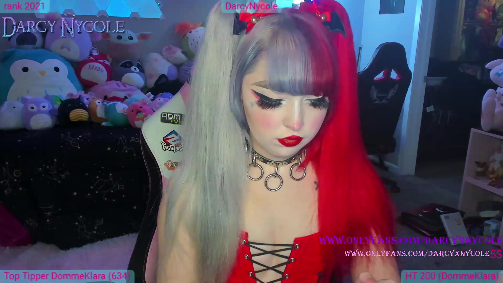 Gallery image thumbnail from DarcyNycole's myfreecams stream on, 11/26/2022, 08:51 image 5 of 20