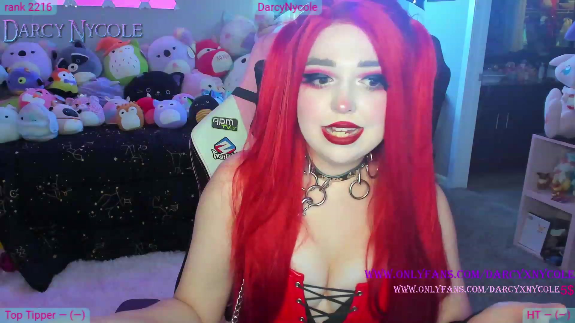 Gallery image thumbnail from DarcyNycole's myfreecams stream on, 12/06/2022, 05:59 image 7 of 20