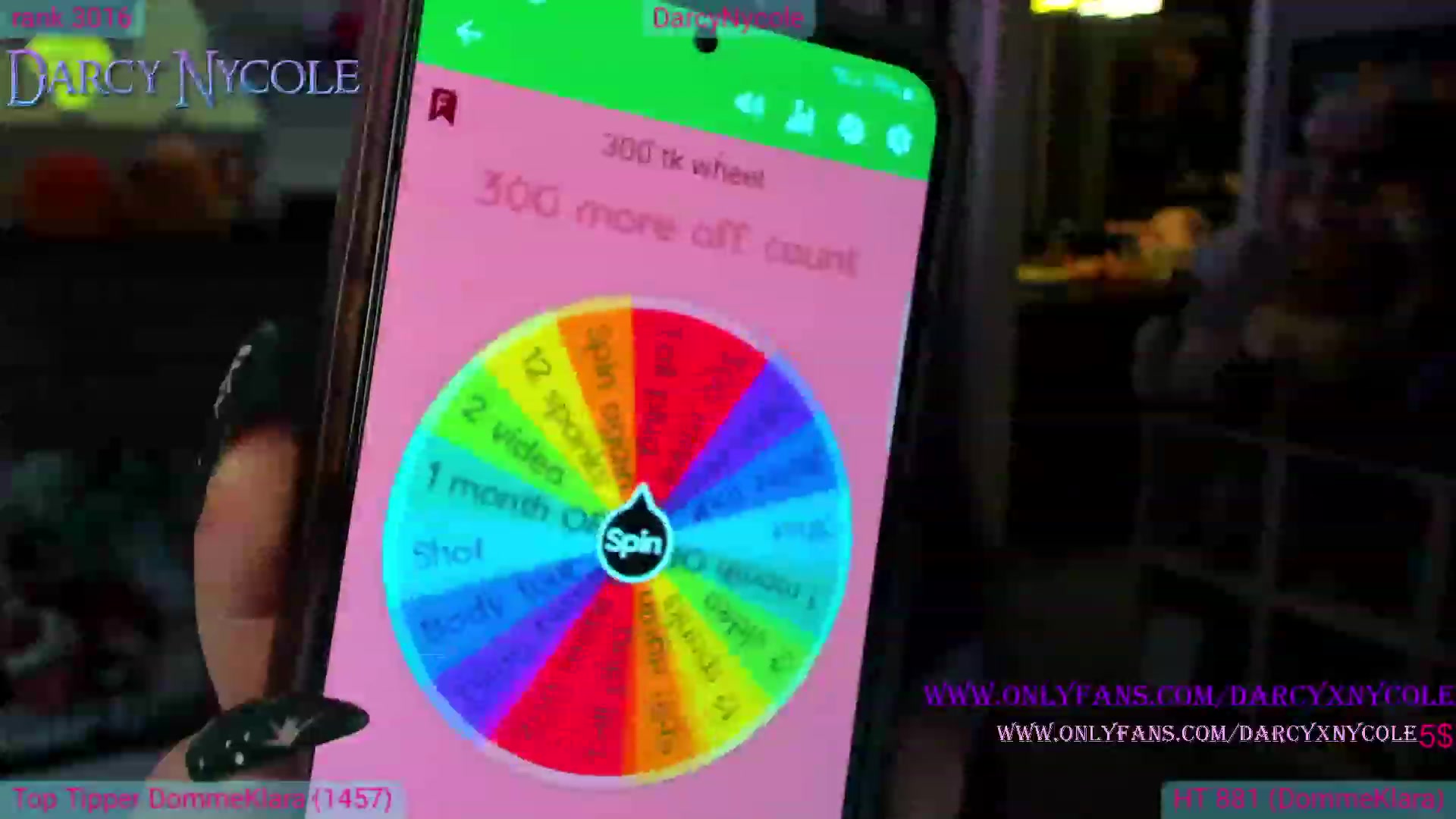 Gallery image thumbnail from DarcyNycole's myfreecams stream on, 12/22/2022, 15:36 image 15 of 20