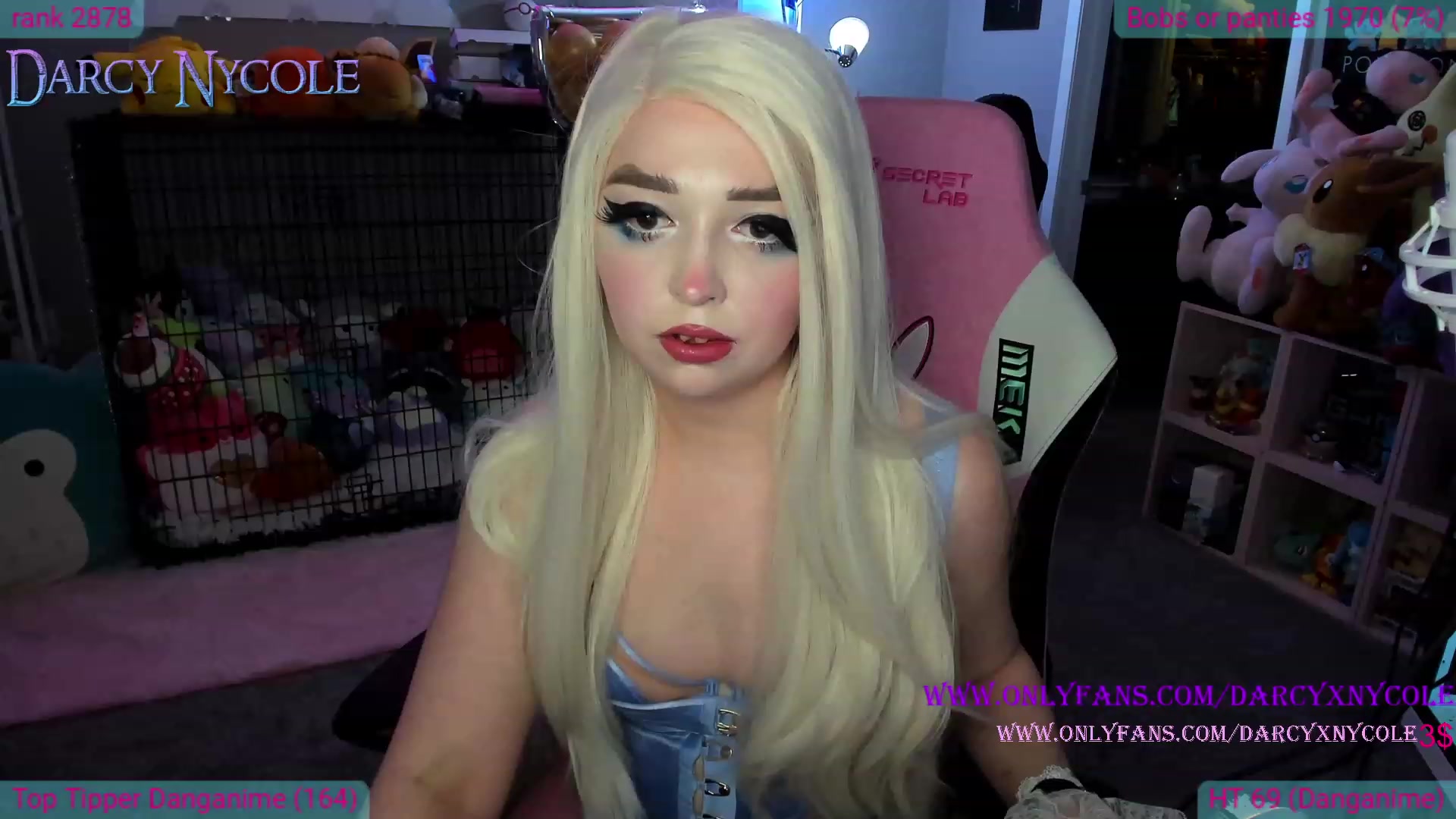 Gallery image thumbnail from DarcyNycole's myfreecams stream on, 03/03/2023, 05:56 image 15 of 20