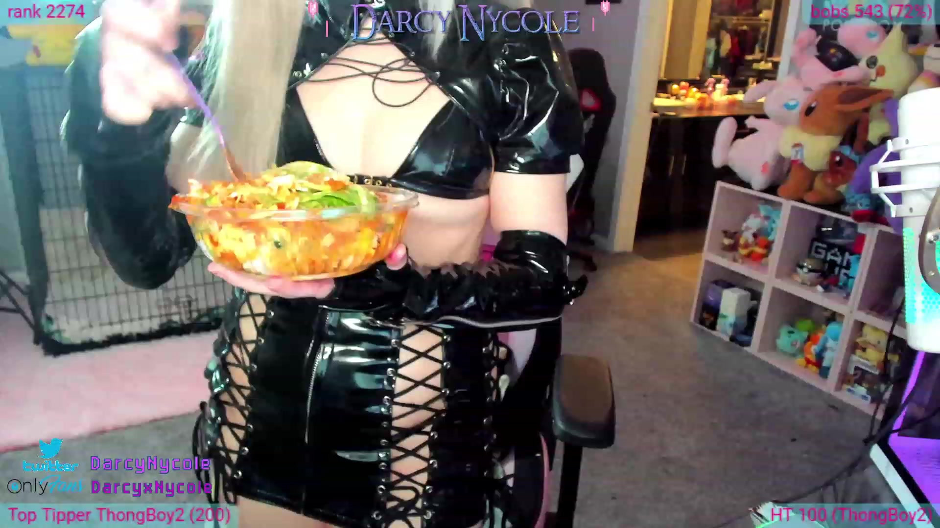 Gallery image thumbnail from DarcyNycole's myfreecams stream on, 03/27/2023, 07:29 image 8 of 20