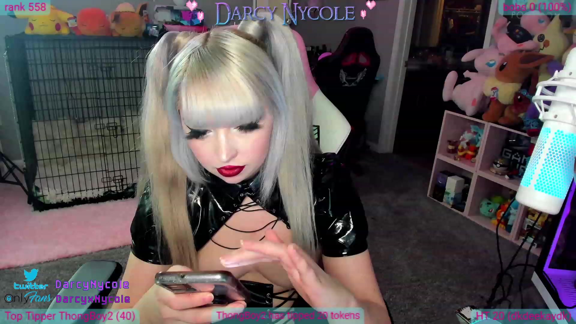Gallery image thumbnail from DarcyNycole's myfreecams stream on, 04/01/2023, 08:03 image 2 of 20