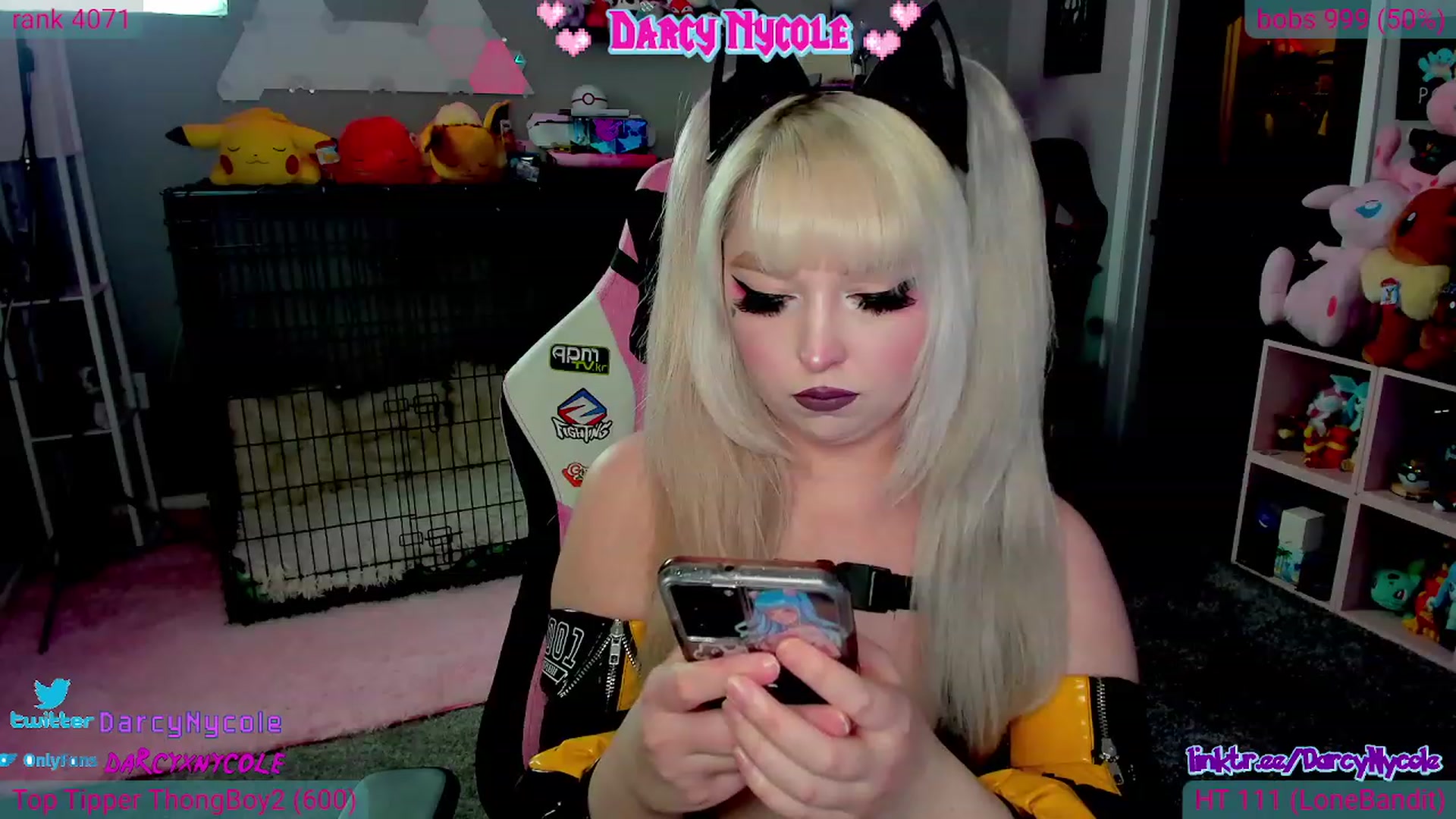 Gallery image thumbnail from DarcyNycole's myfreecams stream on, 04/18/2023, 05:55 image 15 of 20
