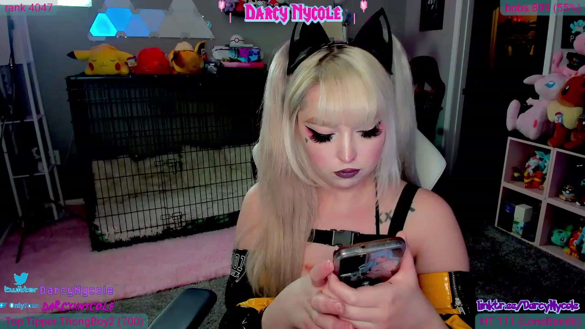 Gallery image thumbnail from DarcyNycole's myfreecams stream on, 04/18/2023, 06:06 image 18 of 20