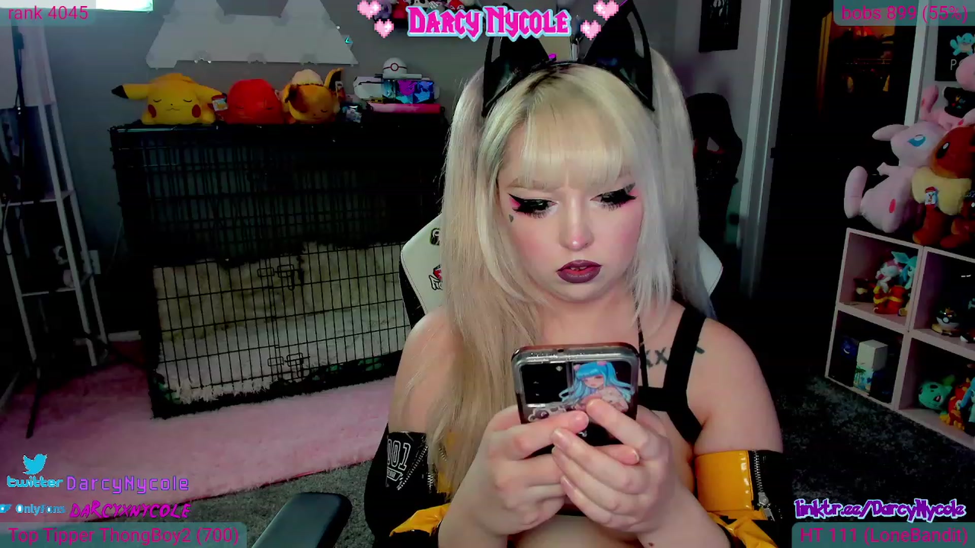 Gallery image thumbnail from DarcyNycole's myfreecams stream on, 04/18/2023, 06:06 image 10 of 20