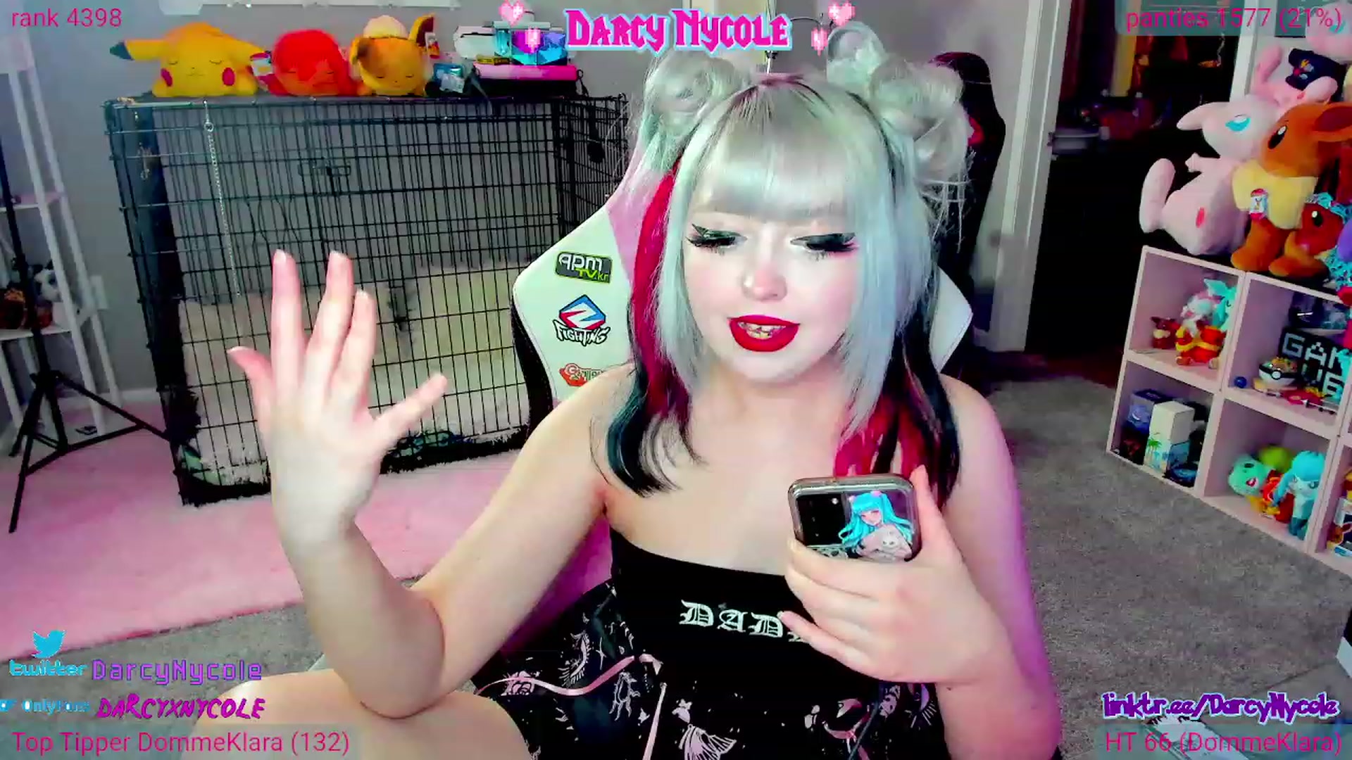 Gallery image thumbnail from DarcyNycole's myfreecams stream on, 04/28/2023, 08:38 image 1 of 20