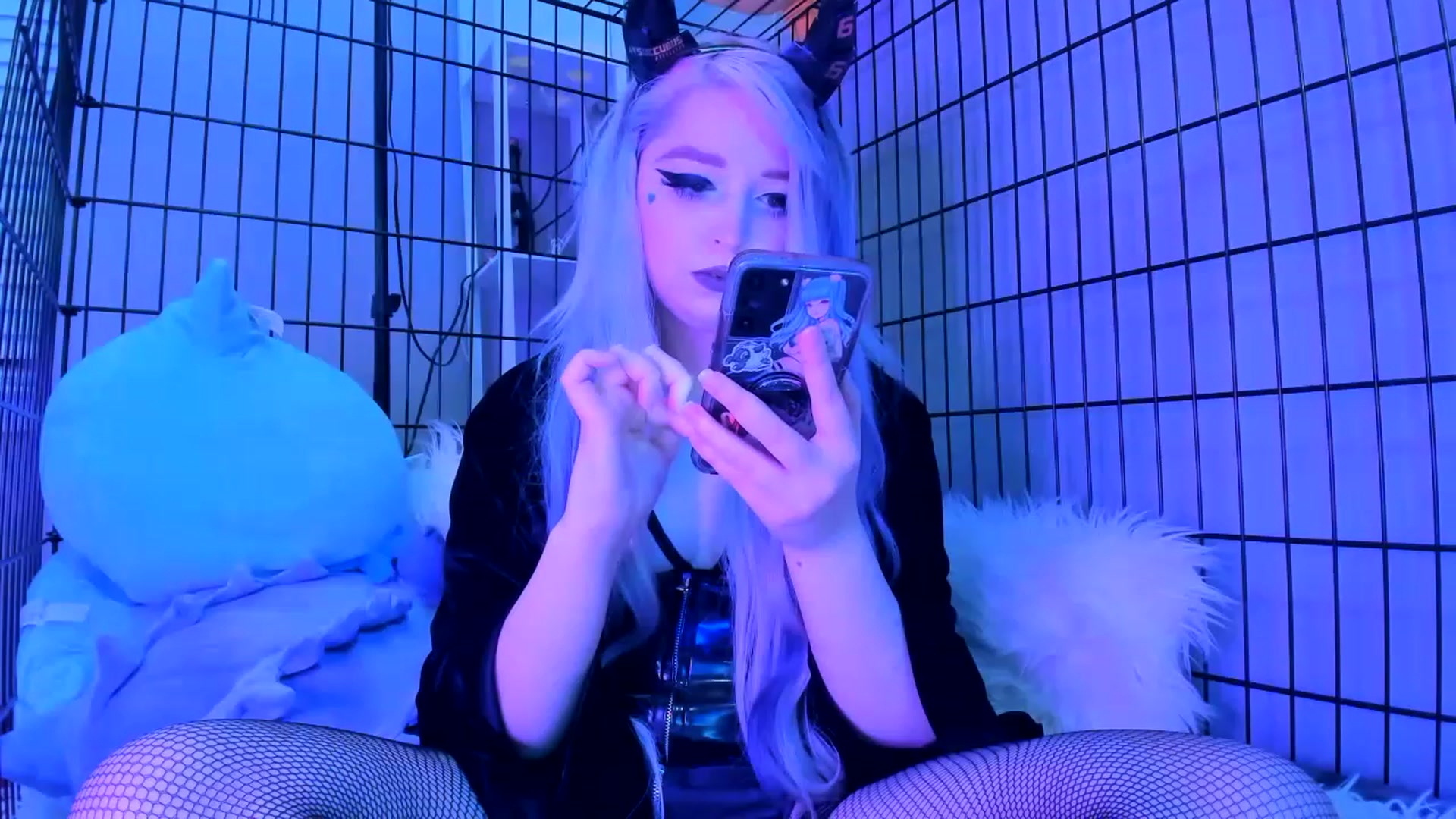Gallery image thumbnail from DarcyNycole's myfreecams stream on, 06/23/2023, 07:28 image 20 of 20