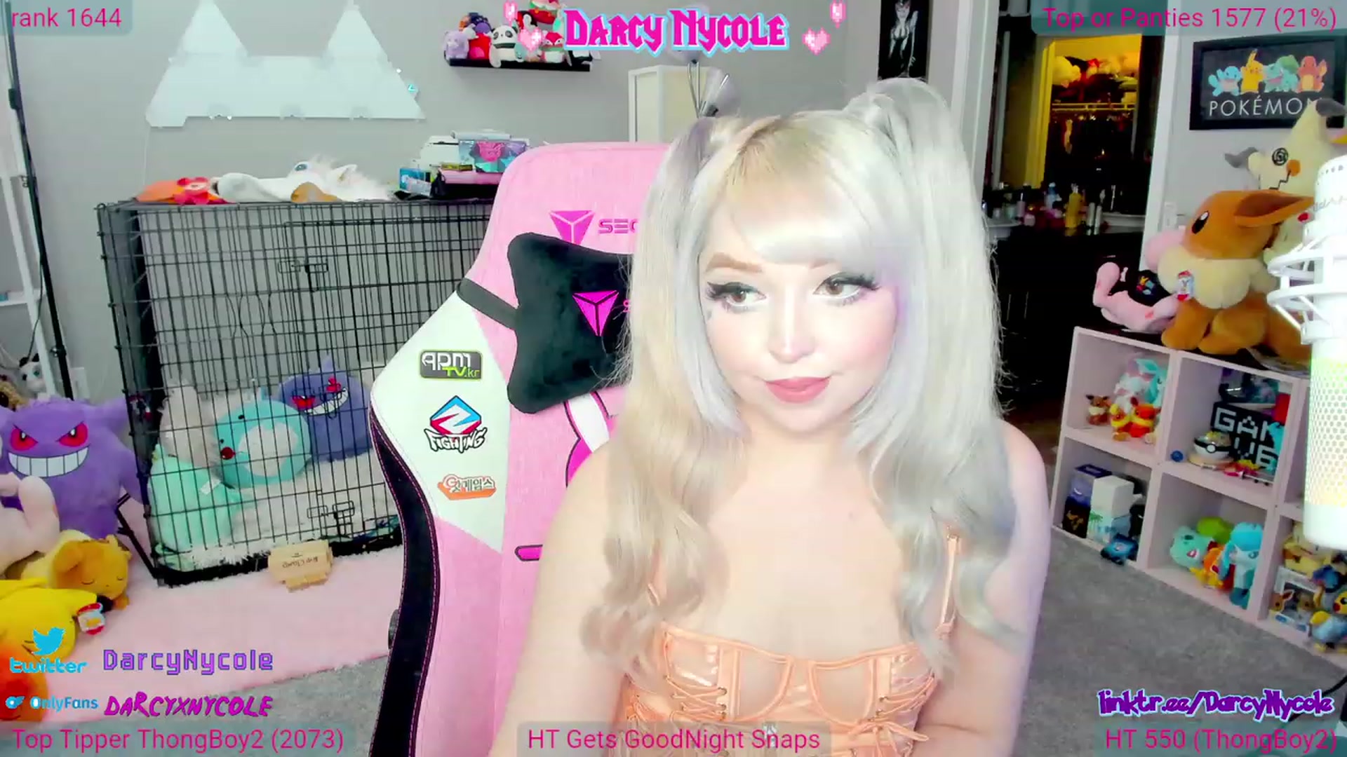Gallery image thumbnail from DarcyNycole's myfreecams stream on, 06/29/2023, 06:59 image 19 of 20