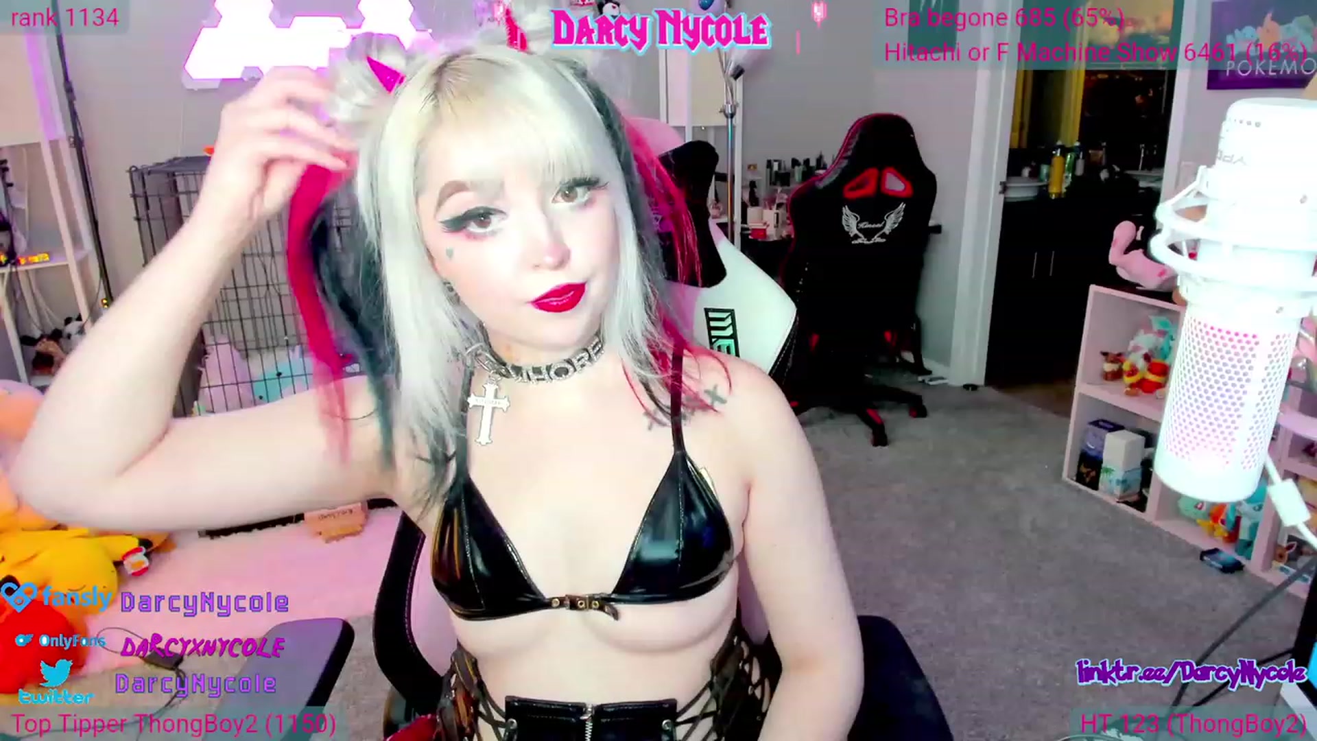 Gallery image thumbnail from DarcyNycole's myfreecams stream on, 07/06/2023, 08:59 image 3 of 20