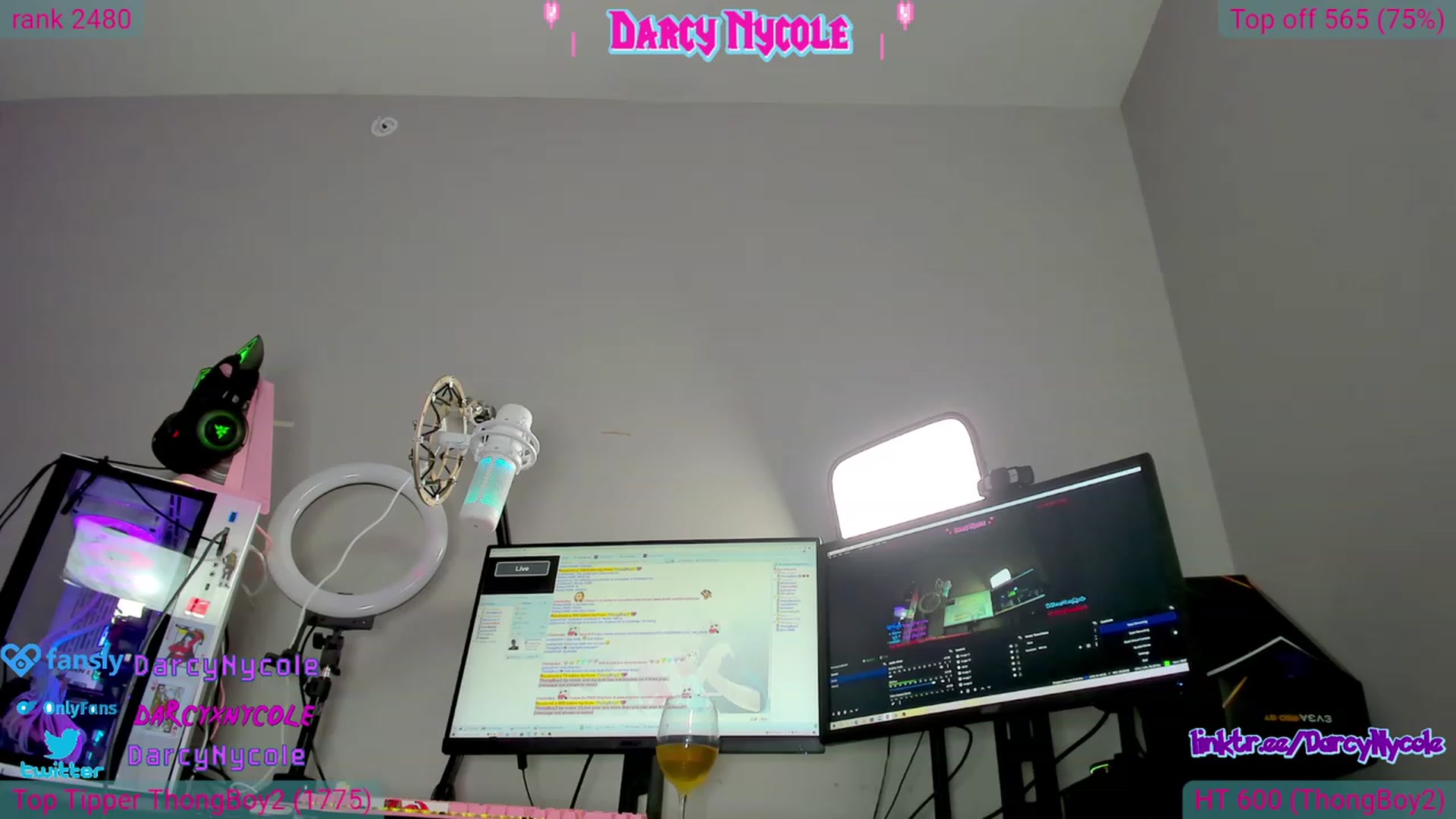 Gallery image thumbnail from DarcyNycole's myfreecams stream on, 07/21/2023, 06:41 image 2 of 20