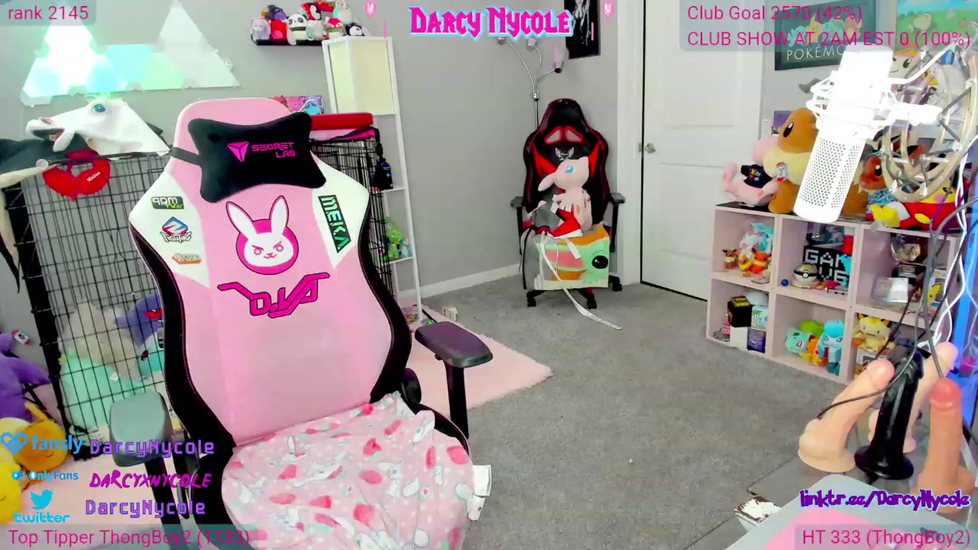 Gallery image thumbnail from DarcyNycole's myfreecams stream on, 07/22/2023, 07:00 image 18 of 20