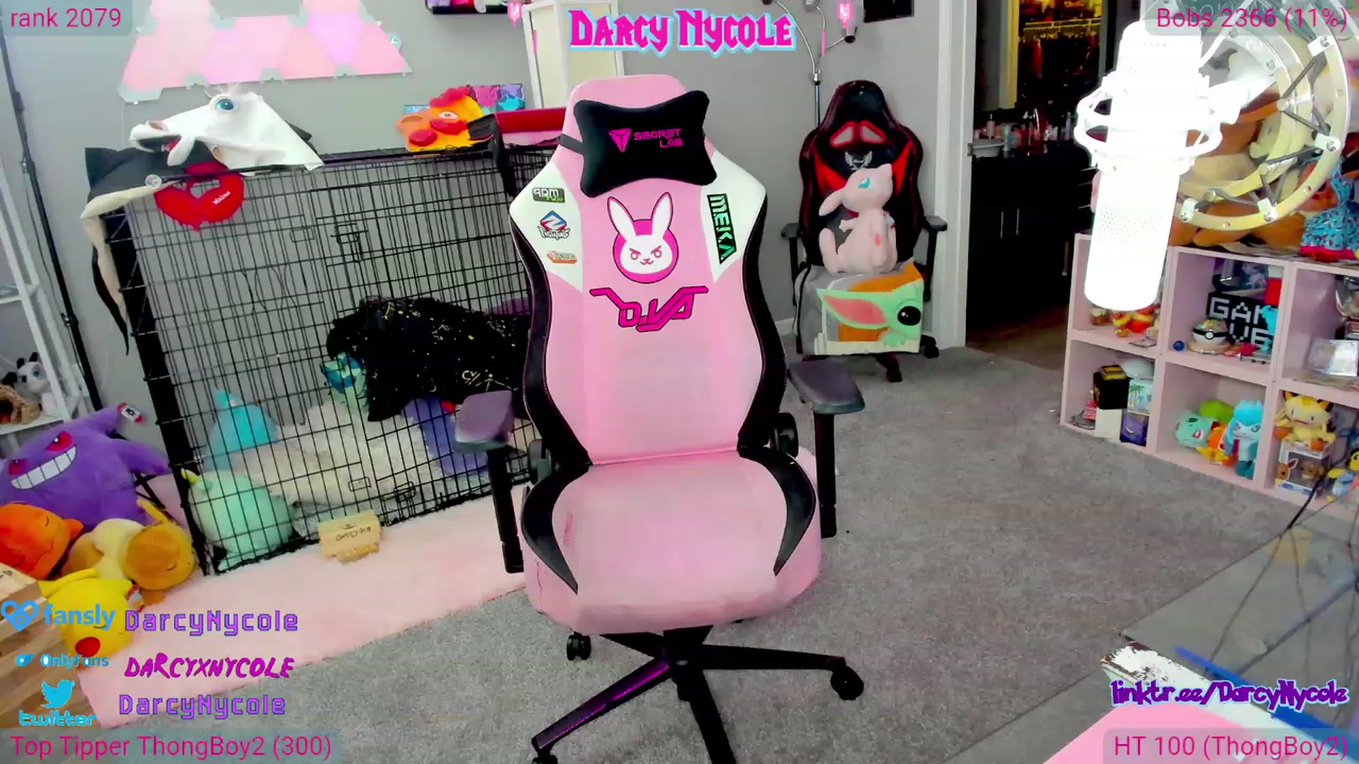 Gallery image thumbnail from DarcyNycole's myfreecams stream on, 07/27/2023, 06:15 image 8 of 20