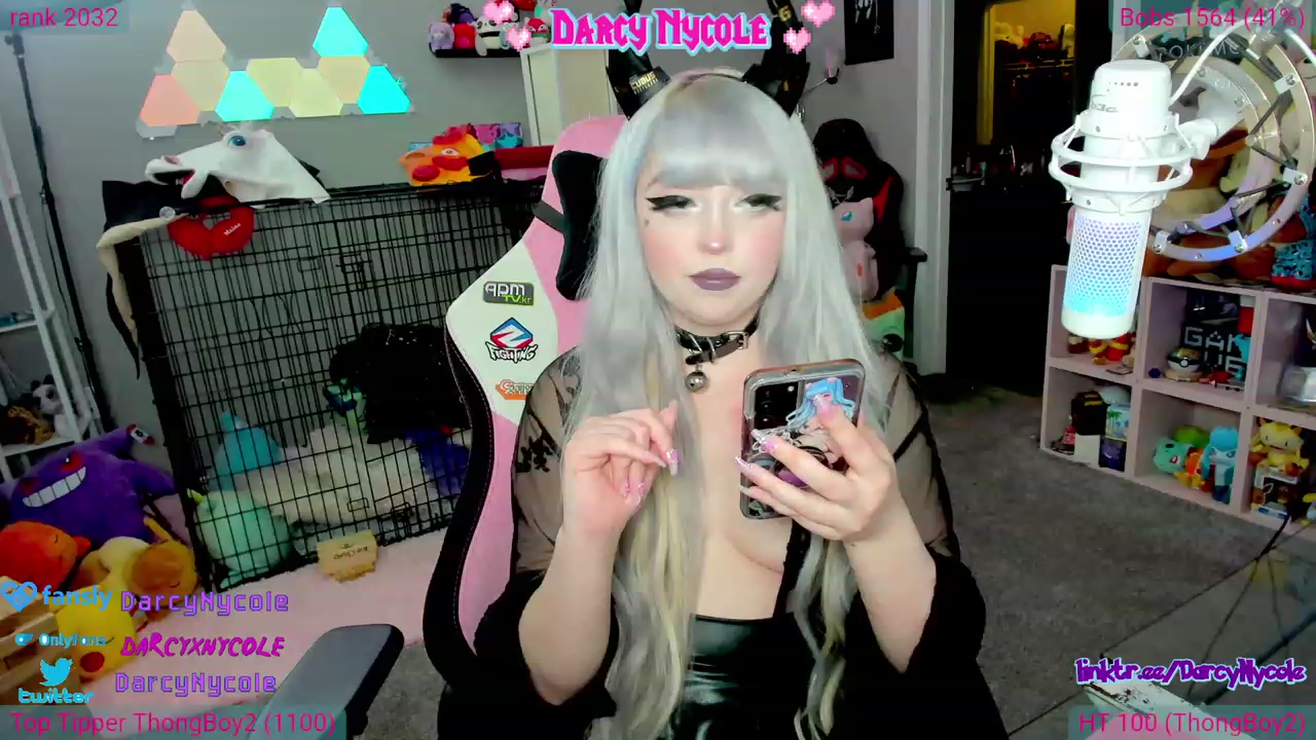 Gallery image thumbnail from DarcyNycole's myfreecams stream on, 07/27/2023, 07:55 image 9 of 20