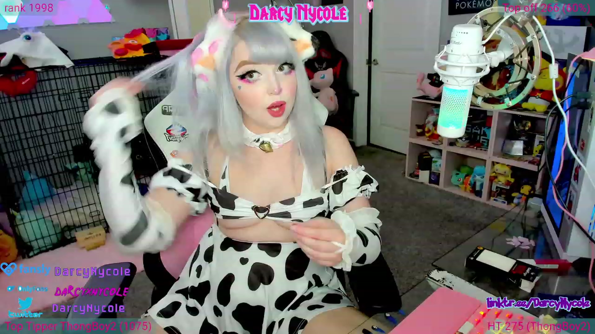 Gallery image thumbnail from DarcyNycole's myfreecams stream on, 07/28/2023, 05:48 image 7 of 20