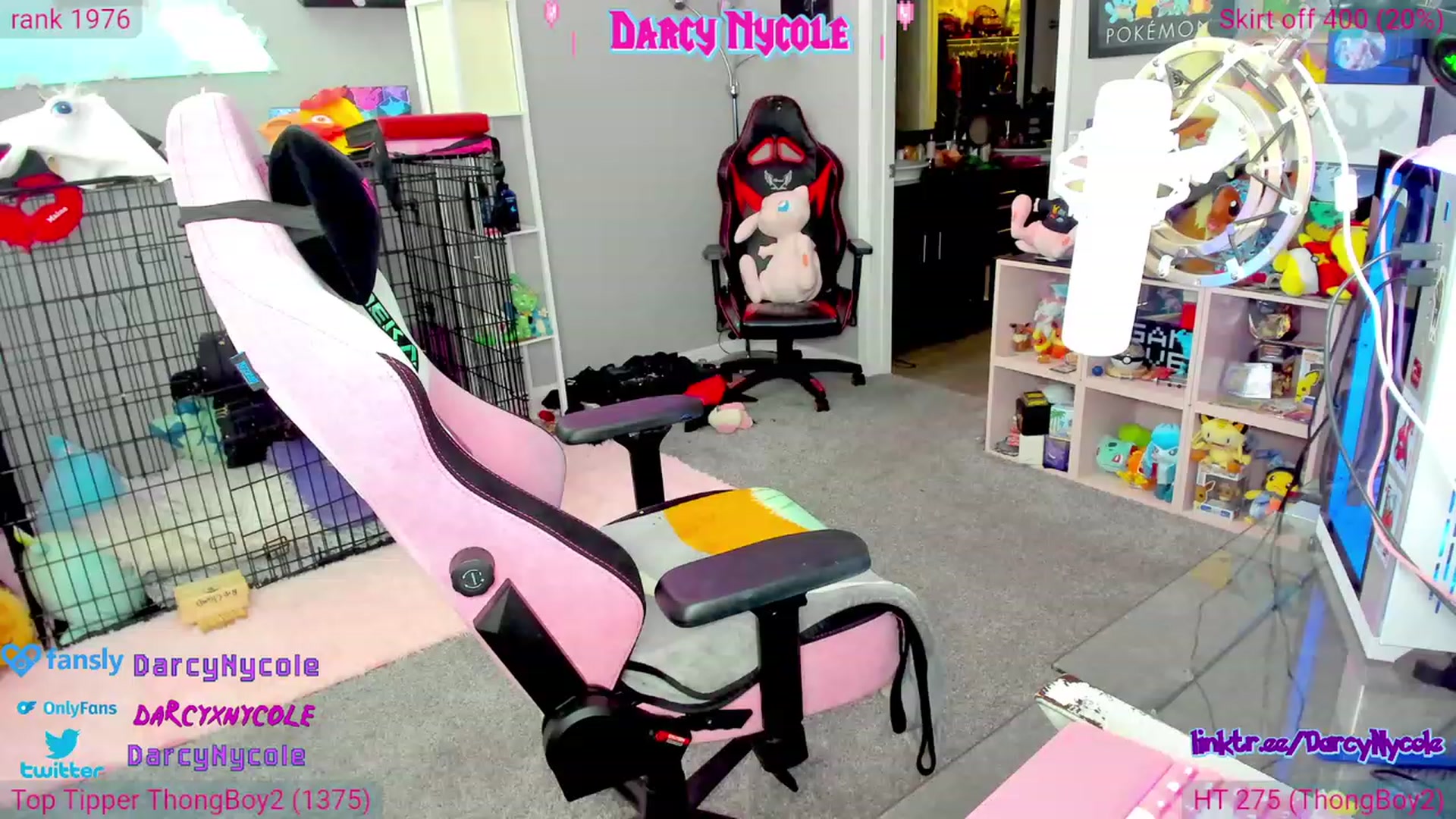 Gallery image thumbnail from DarcyNycole's myfreecams stream on, 07/28/2023, 05:48 image 16 of 20