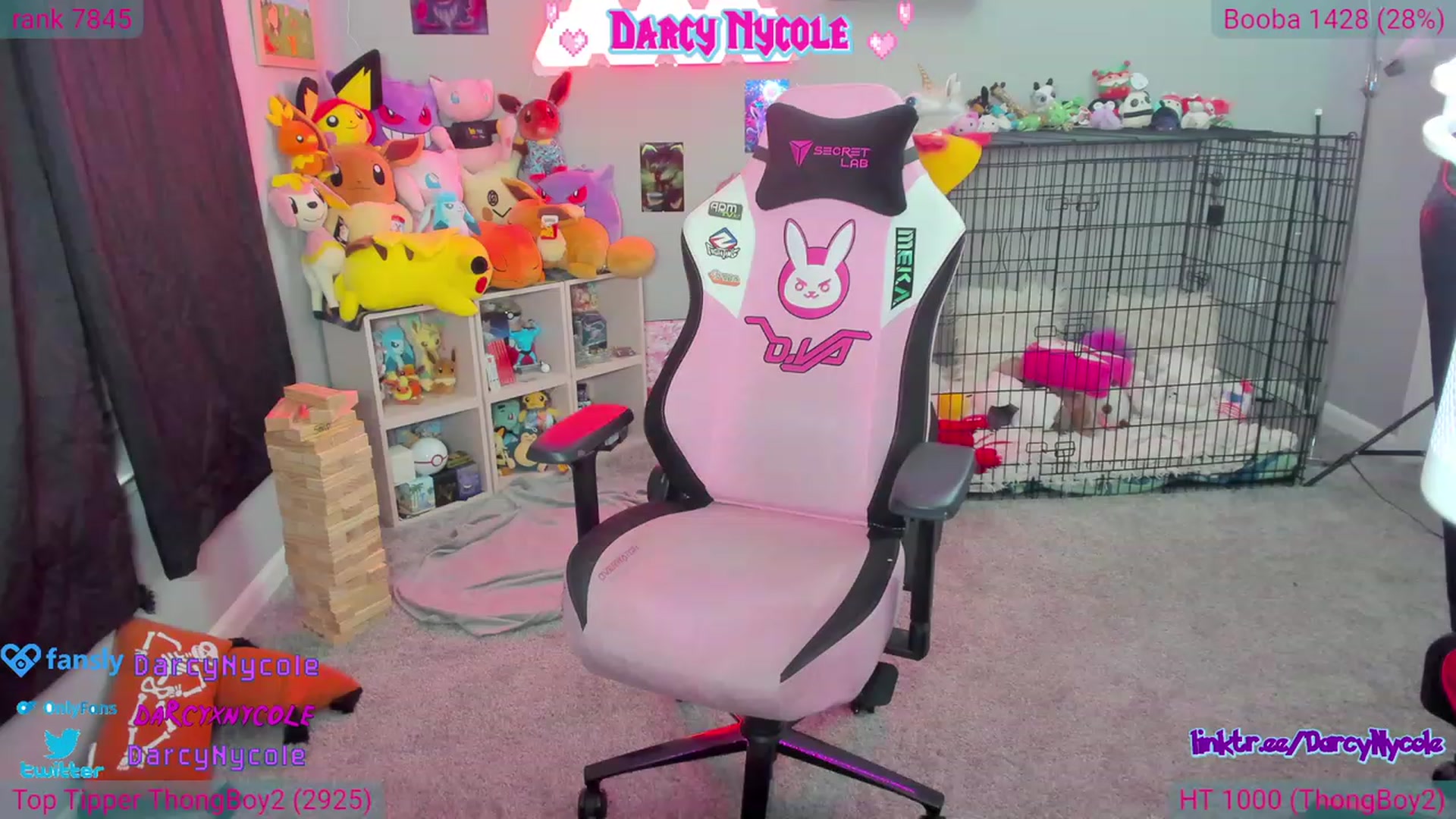 Gallery image thumbnail from DarcyNycole's myfreecams stream on, 08/25/2023, 06:44 image 16 of 20