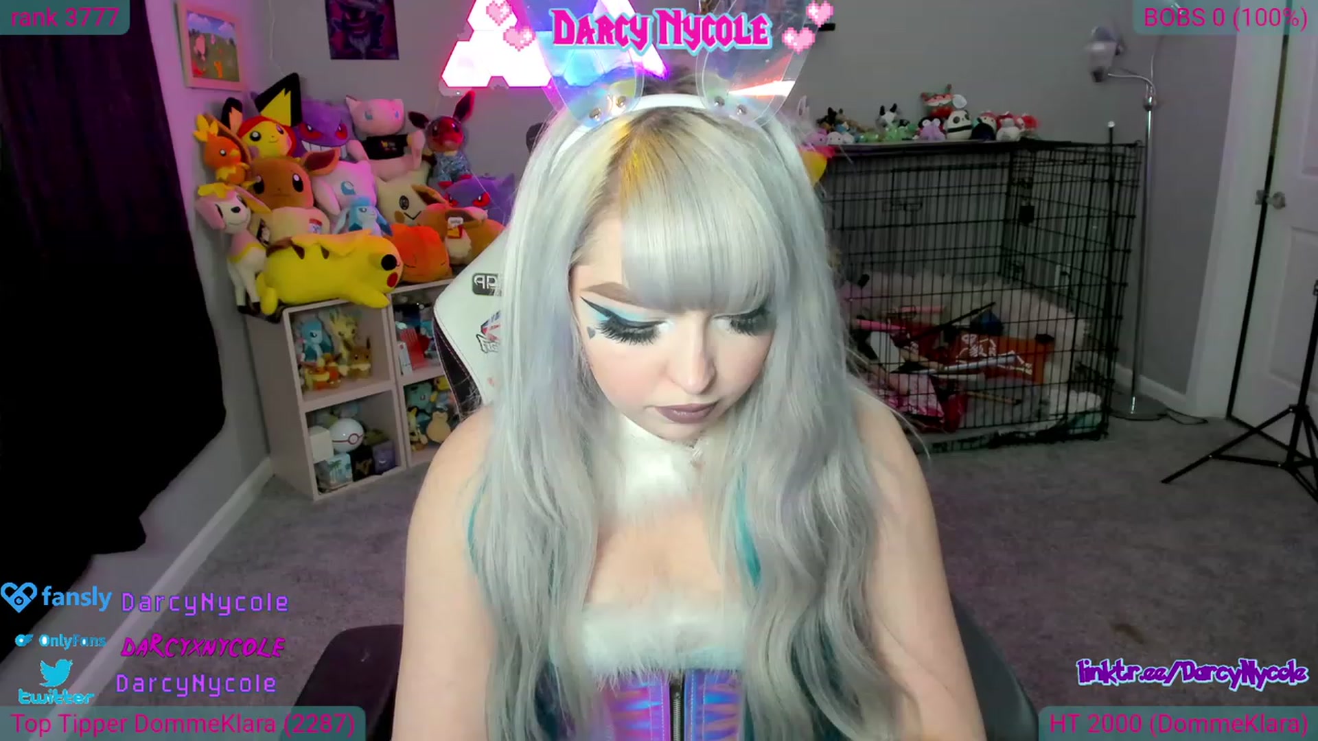 Gallery image thumbnail from DarcyNycole's myfreecams stream on, 08/31/2023, 08:57 image 15 of 20