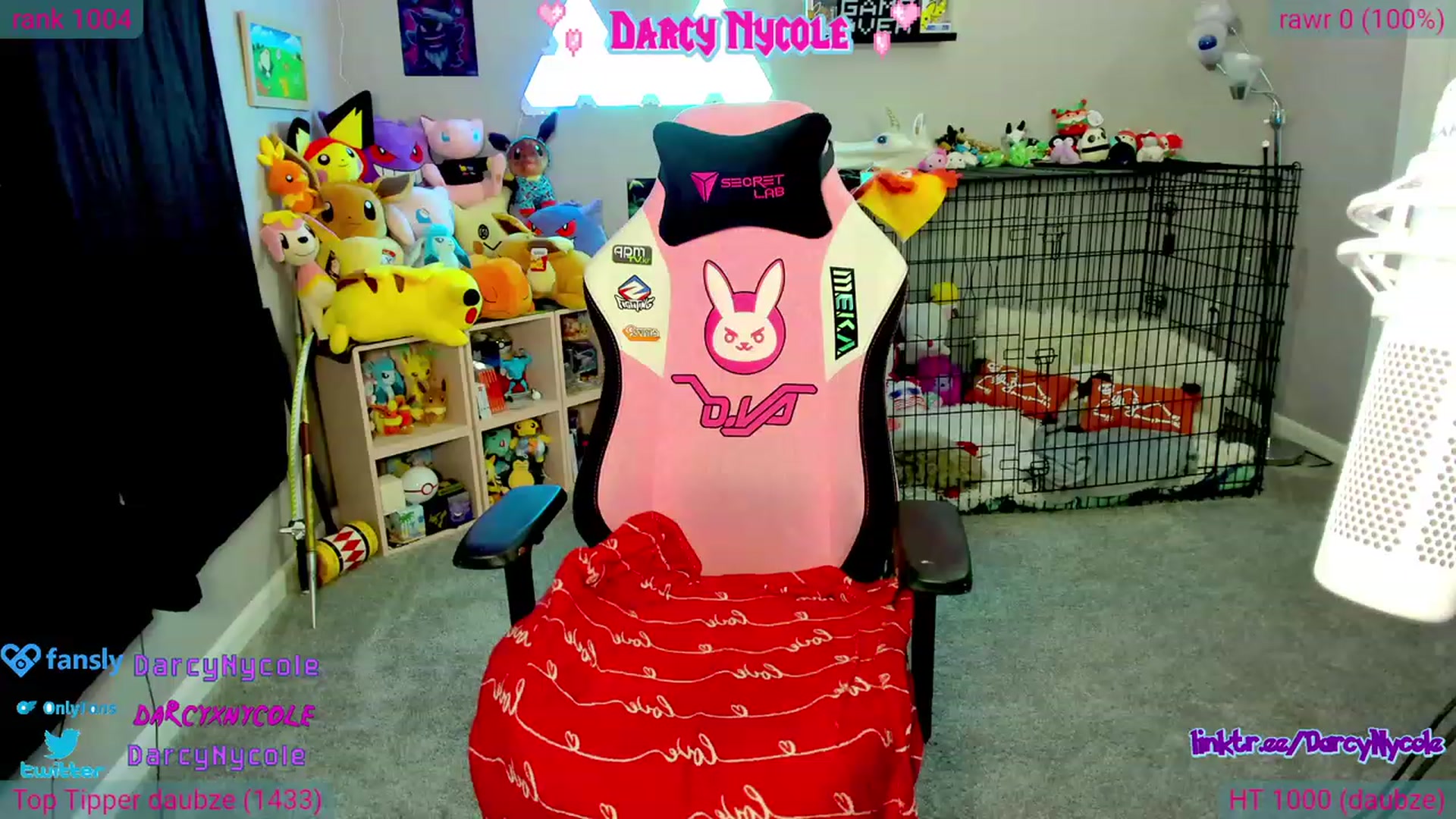 Gallery image thumbnail from DarcyNycole's myfreecams stream on, 09/04/2023, 02:58 image 20 of 20