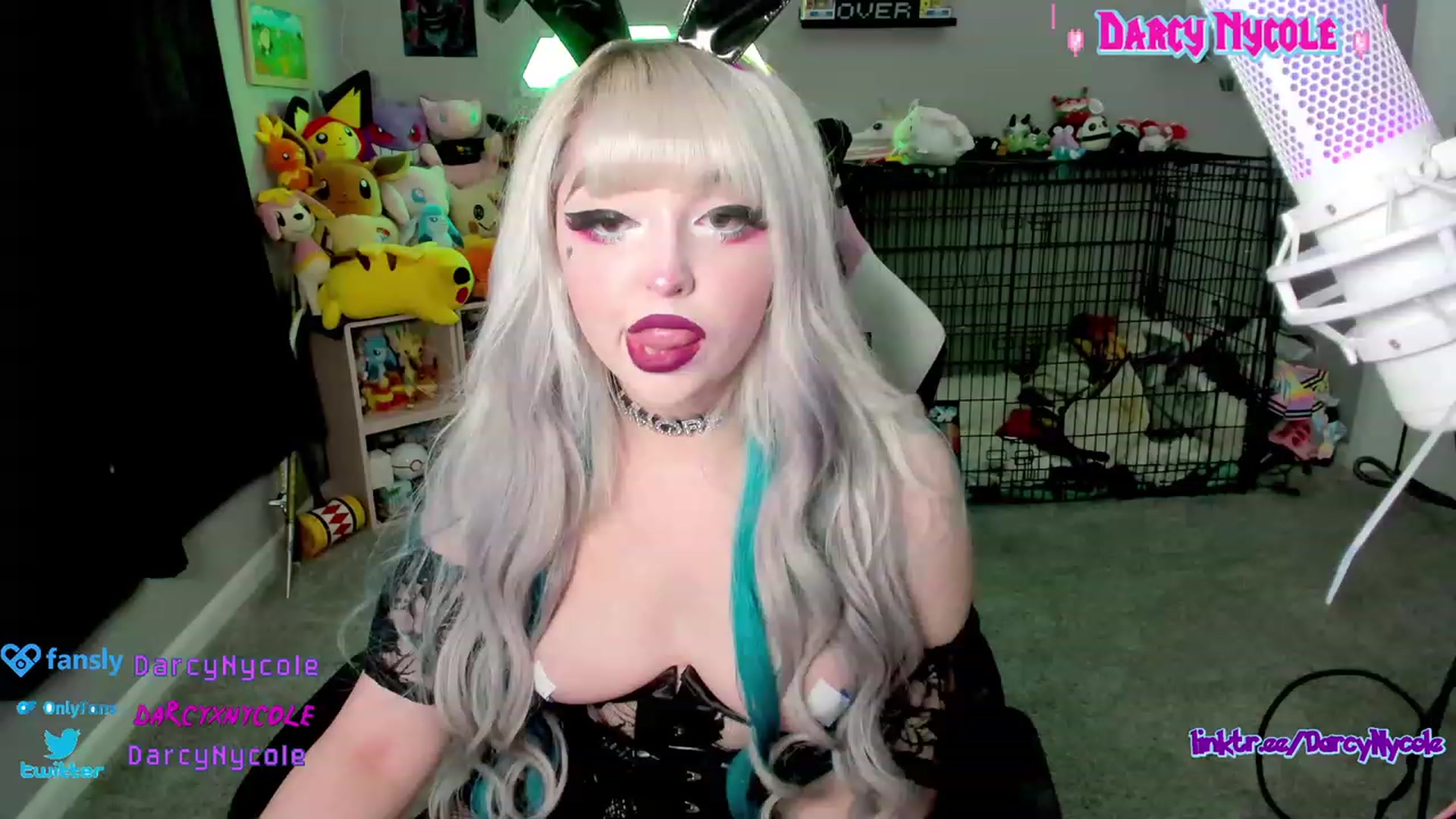 Gallery image thumbnail from DarcyNycole's myfreecams stream on, 09/20/2023, 11:43 image 4 of 20
