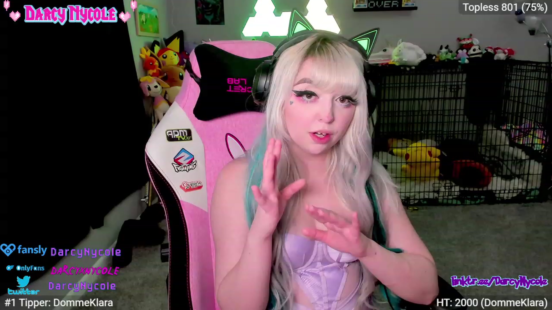 Gallery image thumbnail from DarcyNycole's myfreecams stream on, 09/28/2023, 07:56 image 11 of 20