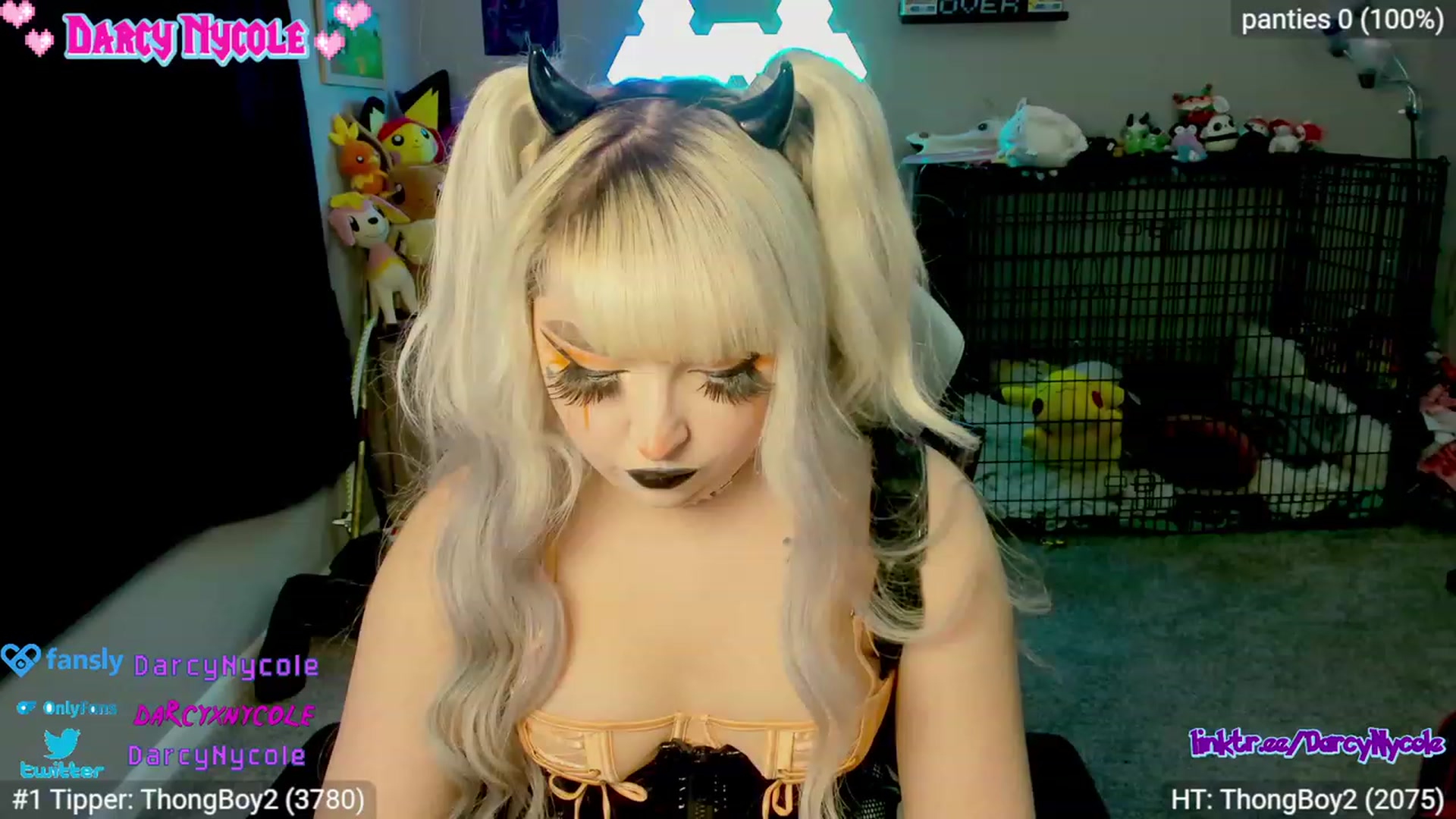 Gallery image thumbnail from DarcyNycole's myfreecams stream on, 09/30/2023, 07:23 image 19 of 20