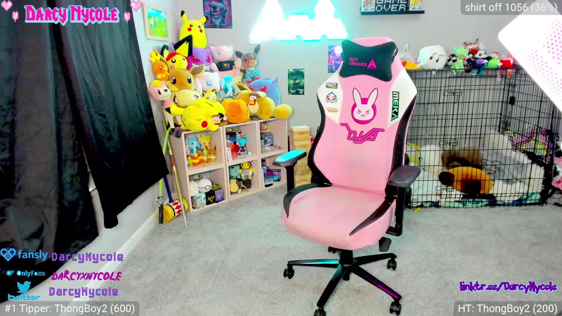 Gallery image thumbnail from DarcyNycole's myfreecams stream on, 10/16/2023, 04:57 image 13 of 20