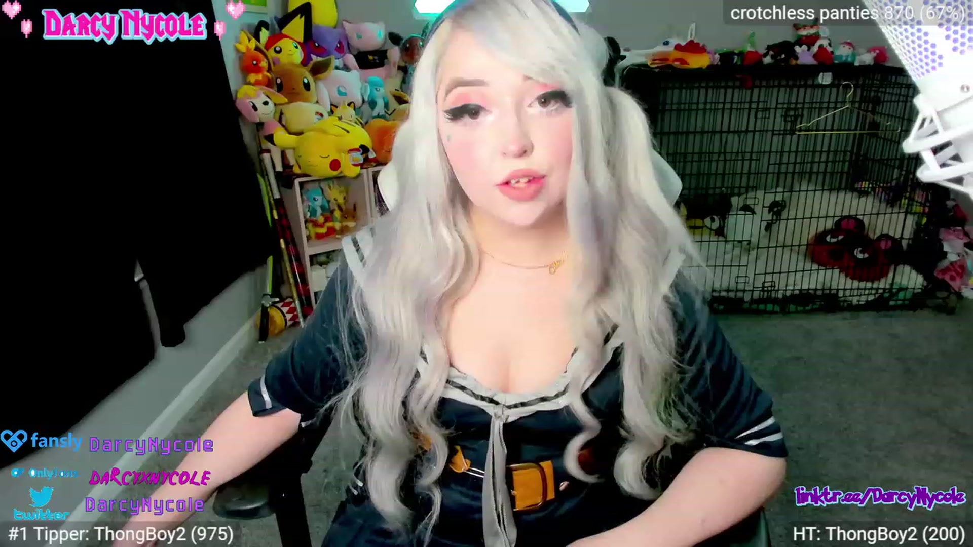 Gallery image thumbnail from DarcyNycole's myfreecams stream on, 10/17/2023, 08:47 image 10 of 20