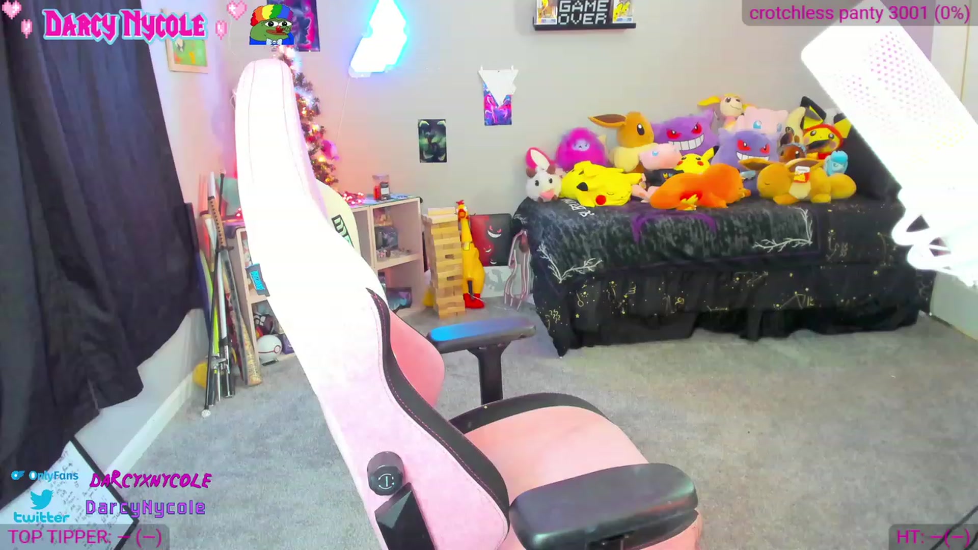 Gallery image thumbnail from DarcyNycole's myfreecams stream on, 11/17/2023, 07:43 image 11 of 20