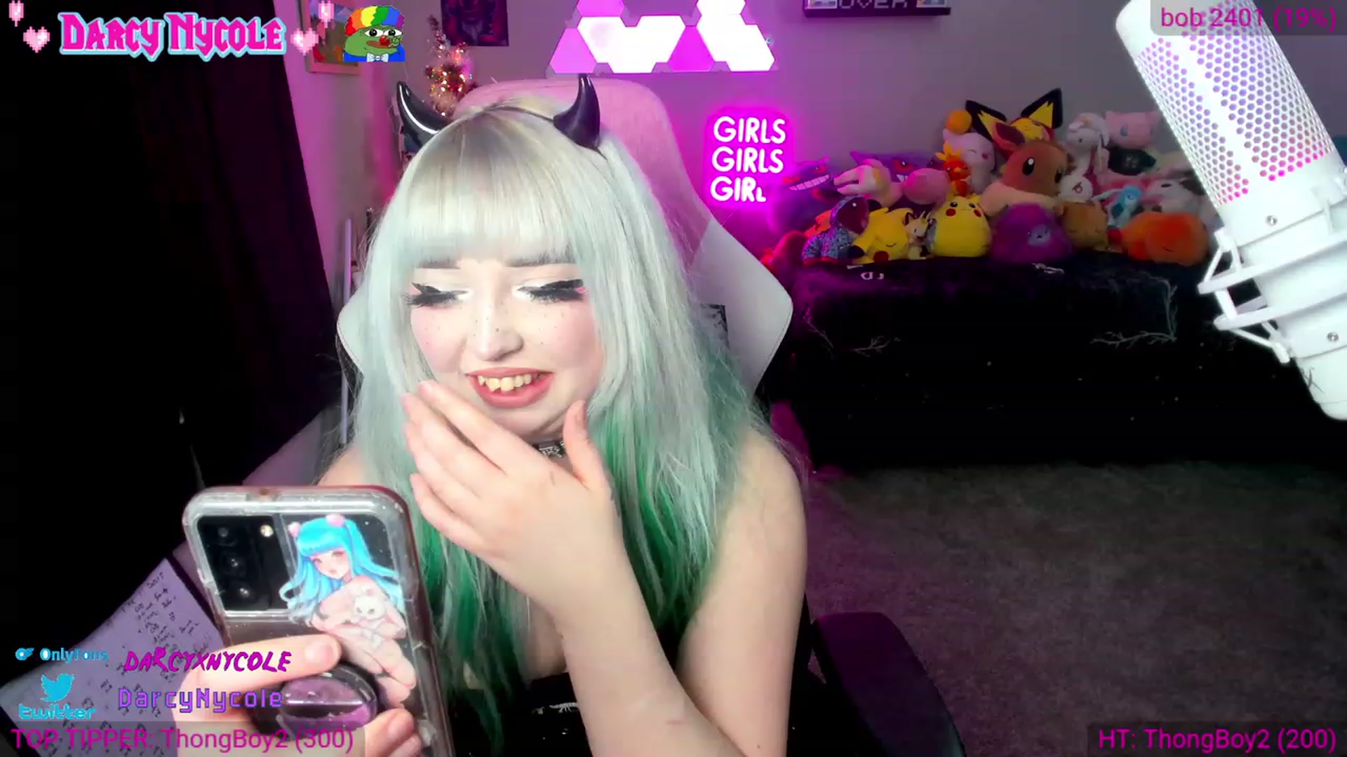 Gallery image thumbnail from DarcyNycole's myfreecams stream on, 12/17/2023, 08:59 image 1 of 20