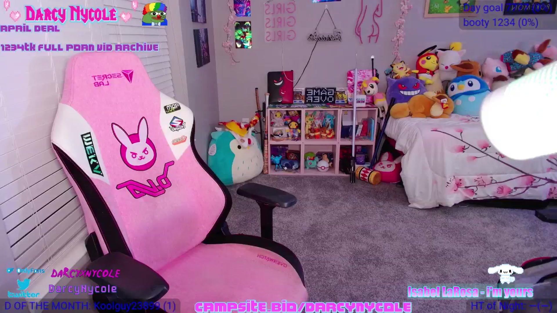 Gallery image thumbnail from DarcyNycole's myfreecams stream on, 05/14/2024, 07:28 image 2 of 20