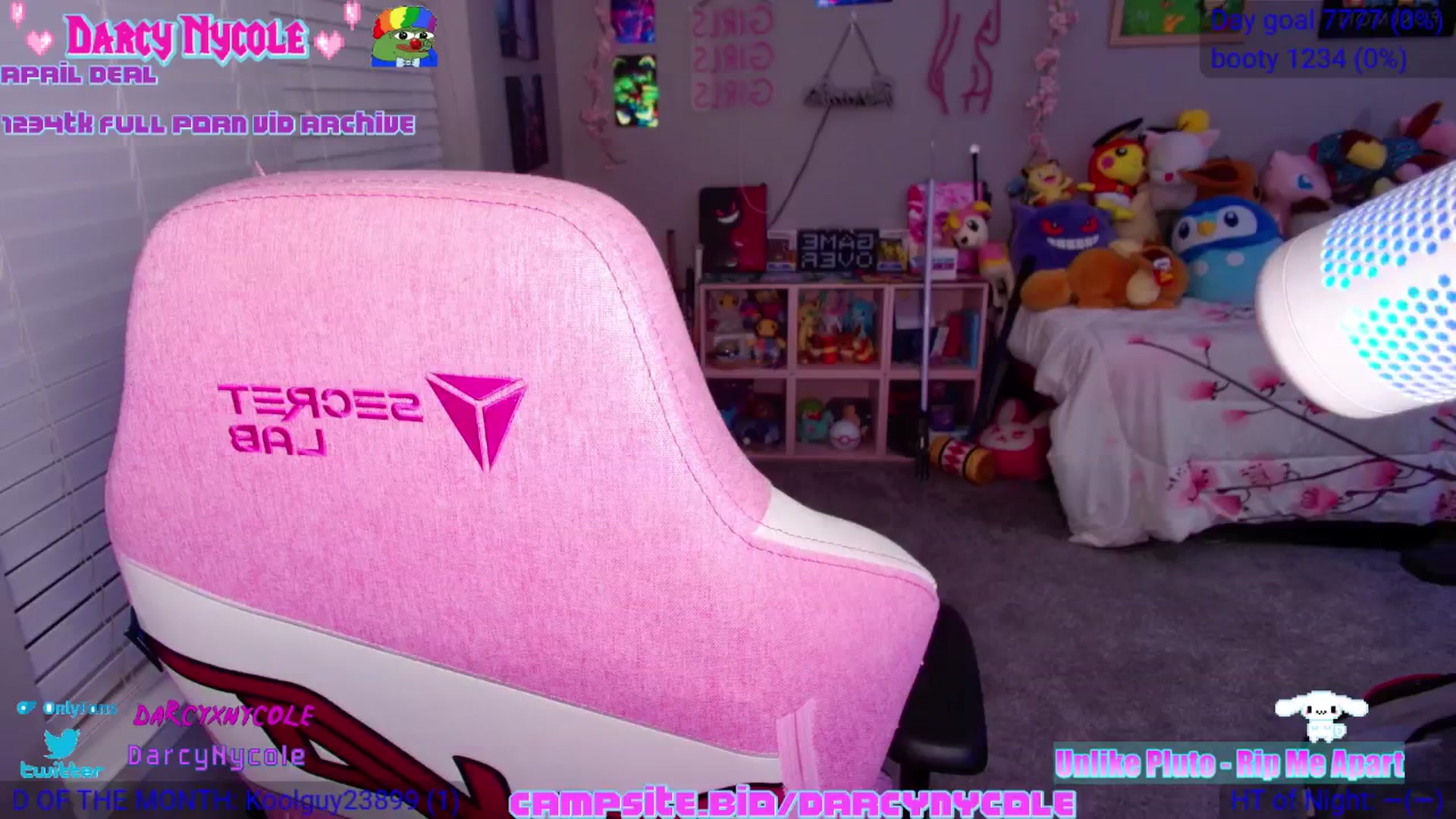 Gallery image thumbnail from DarcyNycole's myfreecams stream on, 05/14/2024, 07:28 image 1 of 20