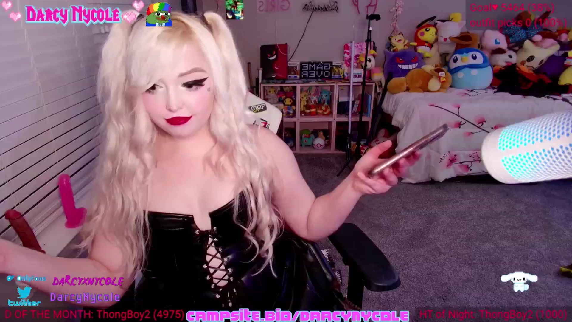 Gallery image thumbnail from DarcyNycole's myfreecams stream on, 05/19/2024, 04:04 image 11 of 20