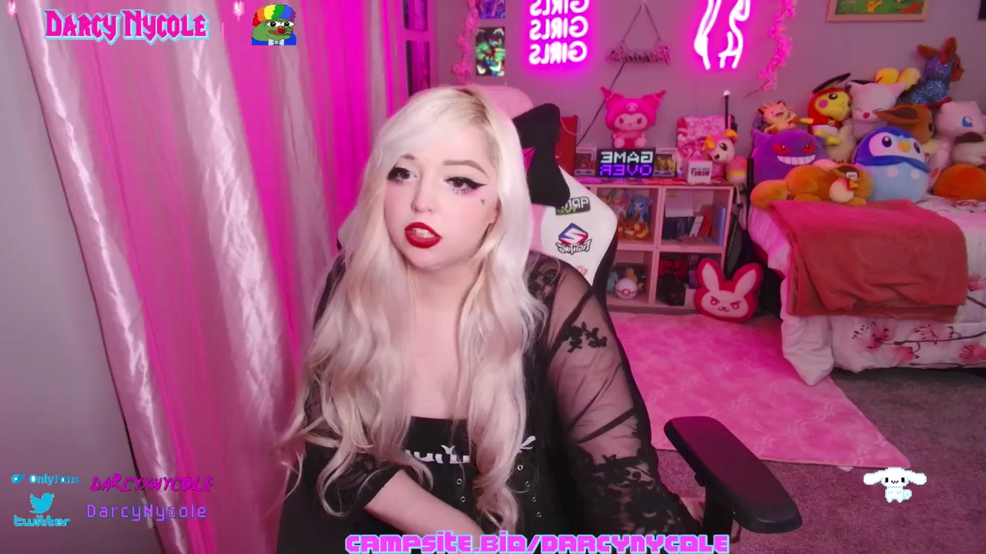 Gallery image thumbnail from DarcyNycole's myfreecams stream on, 06/03/2024, 07:56 image 16 of 20