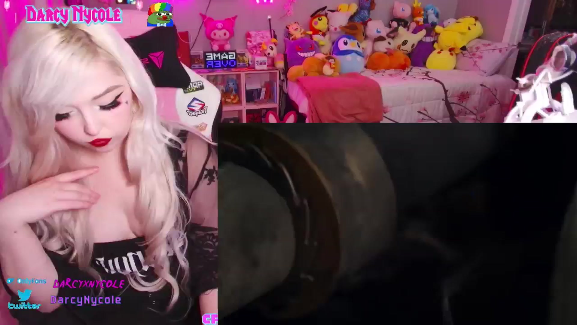 Gallery image thumbnail from DarcyNycole's myfreecams stream on, 06/03/2024, 07:56 image 15 of 20