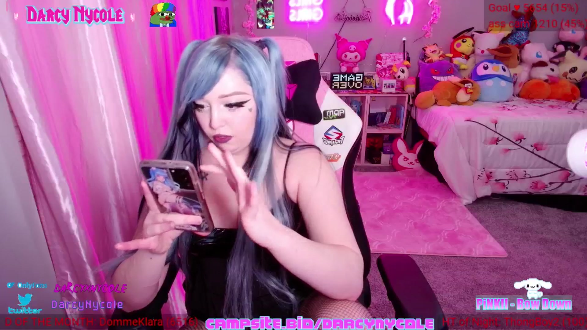 Gallery image thumbnail from DarcyNycole's myfreecams stream on, 06/23/2024, 10:05 image 6 of 20