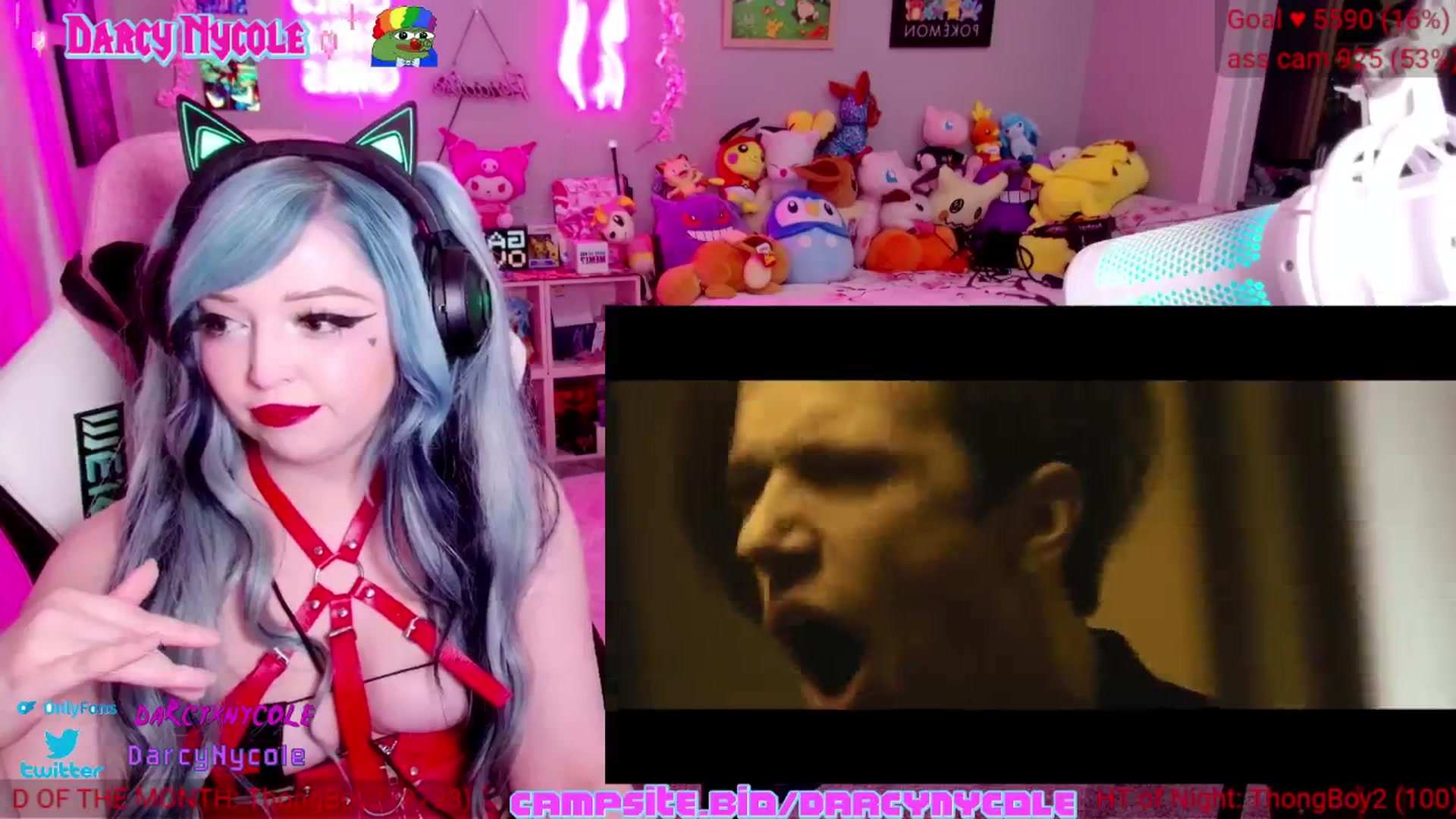 Gallery image thumbnail from DarcyNycole's myfreecams stream on, 06/27/2024, 08:05 image 2 of 20