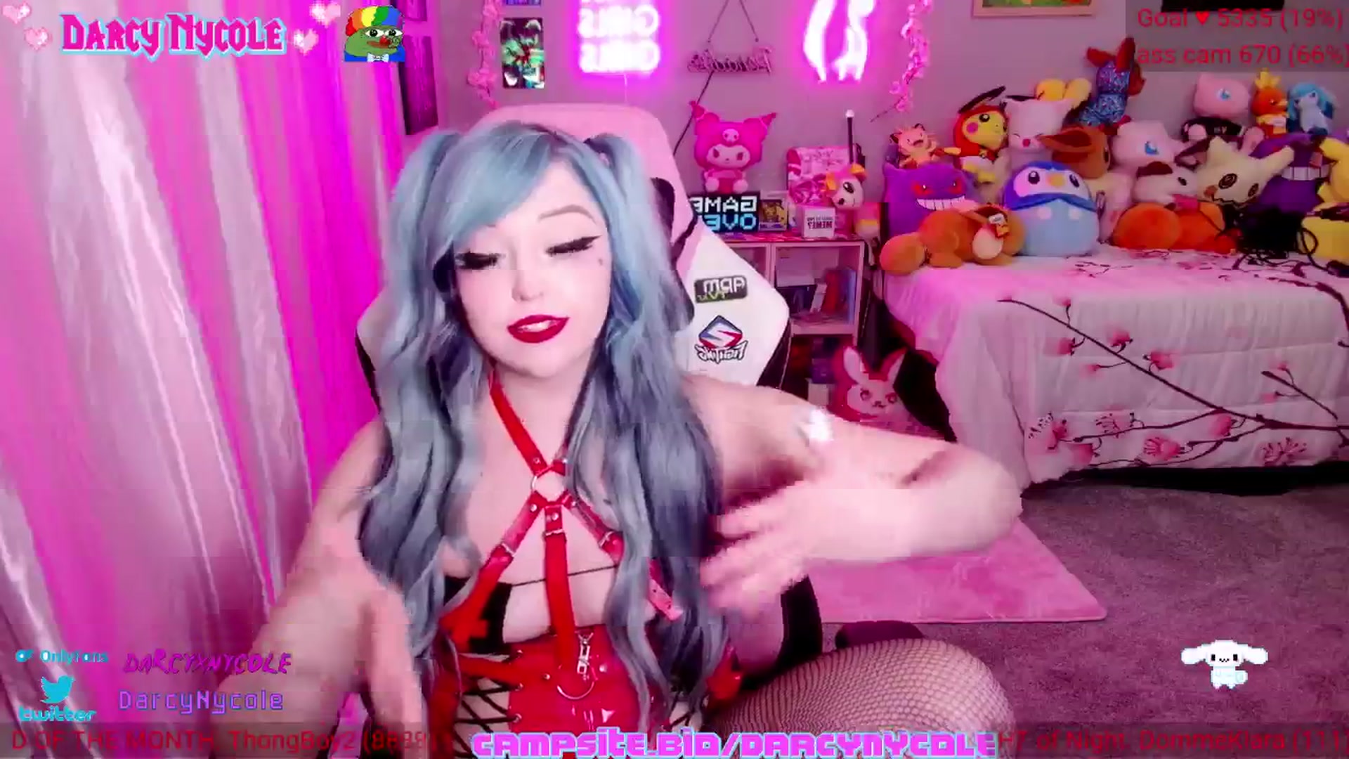 Gallery image thumbnail from DarcyNycole's myfreecams stream on, 06/27/2024, 08:05 image 12 of 20