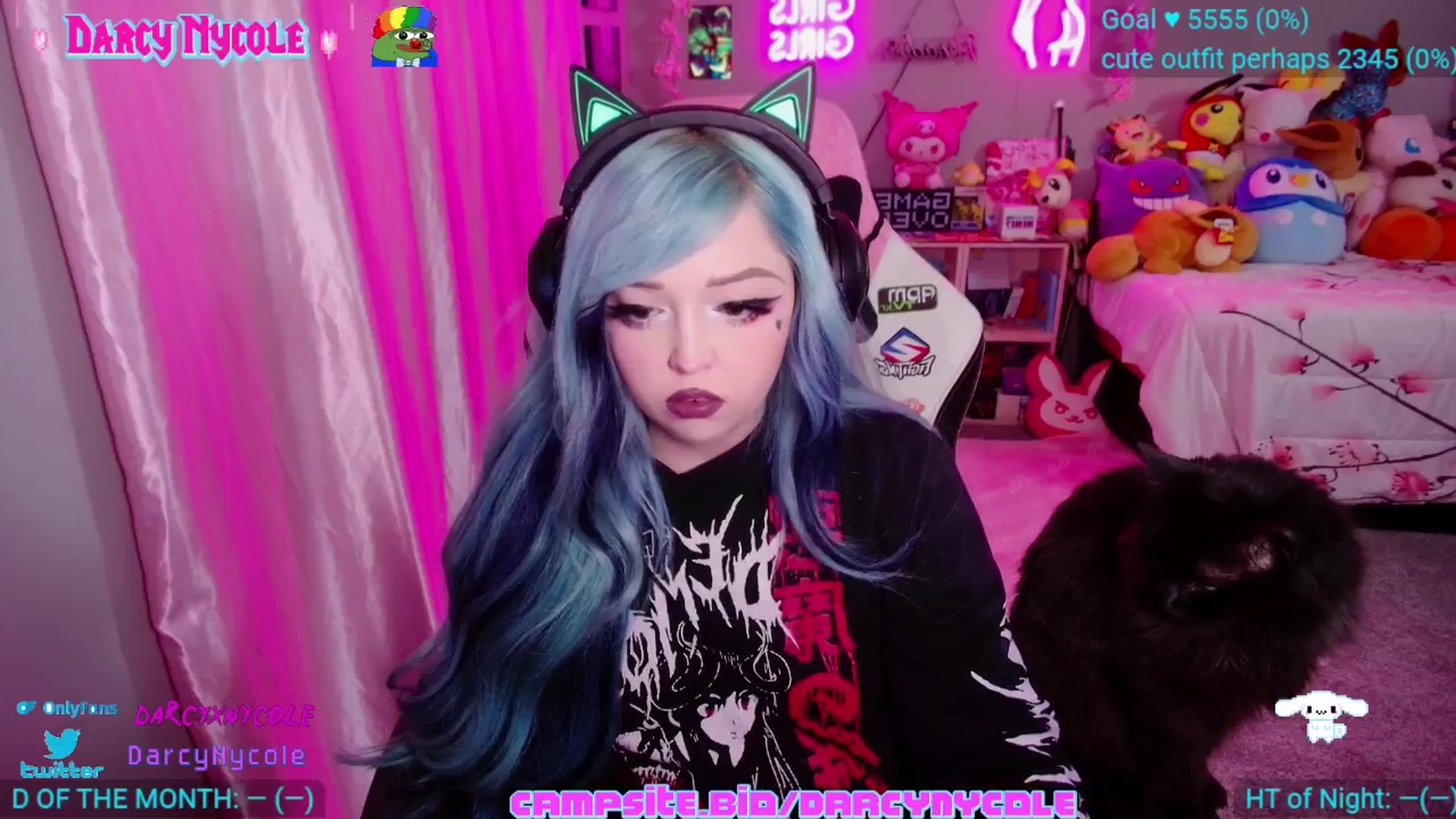 Gallery image thumbnail from DarcyNycole's myfreecams stream on, 07/08/2024, 07:12 image 3 of 20