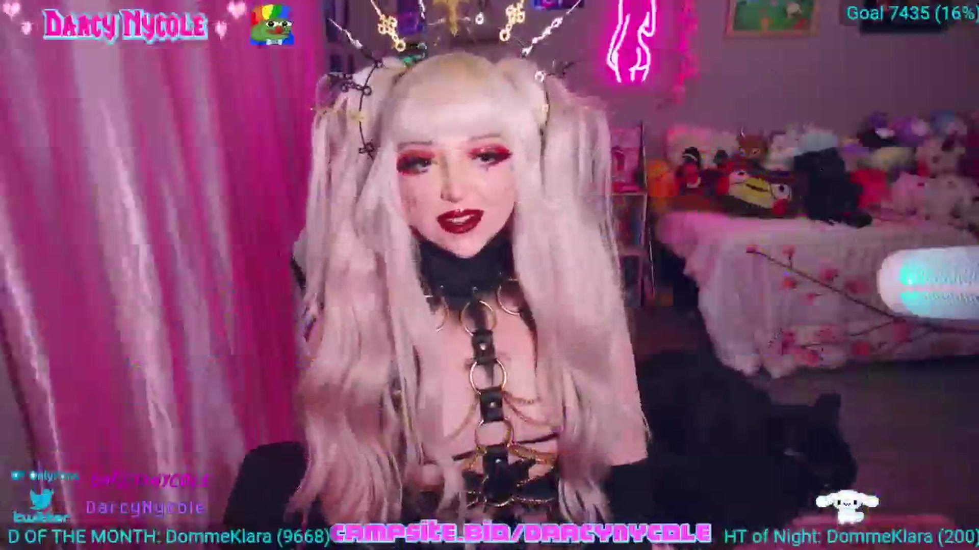 Gallery image thumbnail from DarcyNycole's myfreecams stream on, 09/19/2024, 07:22 image 5 of 20