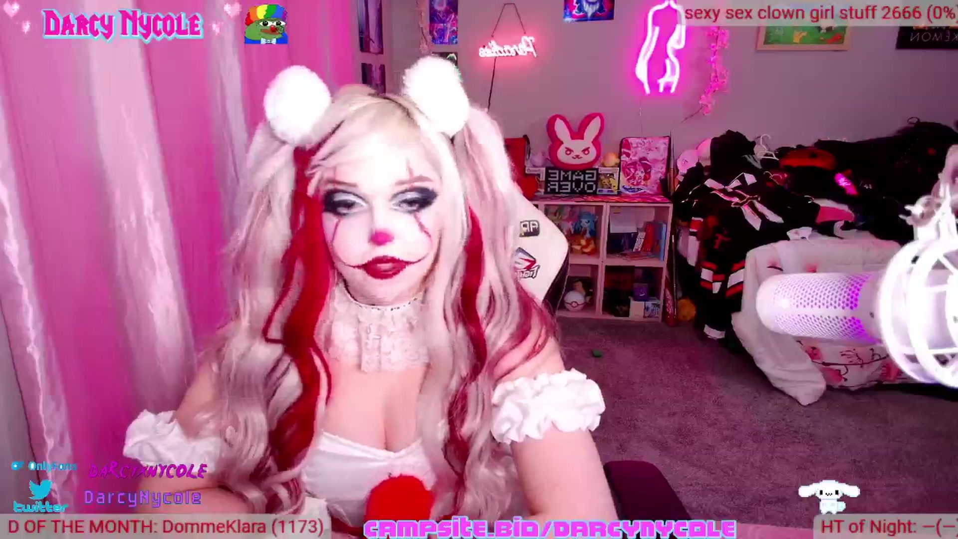 Gallery image thumbnail from DarcyNycole's myfreecams stream on, 10/15/2024, 05:10 image 10 of 20