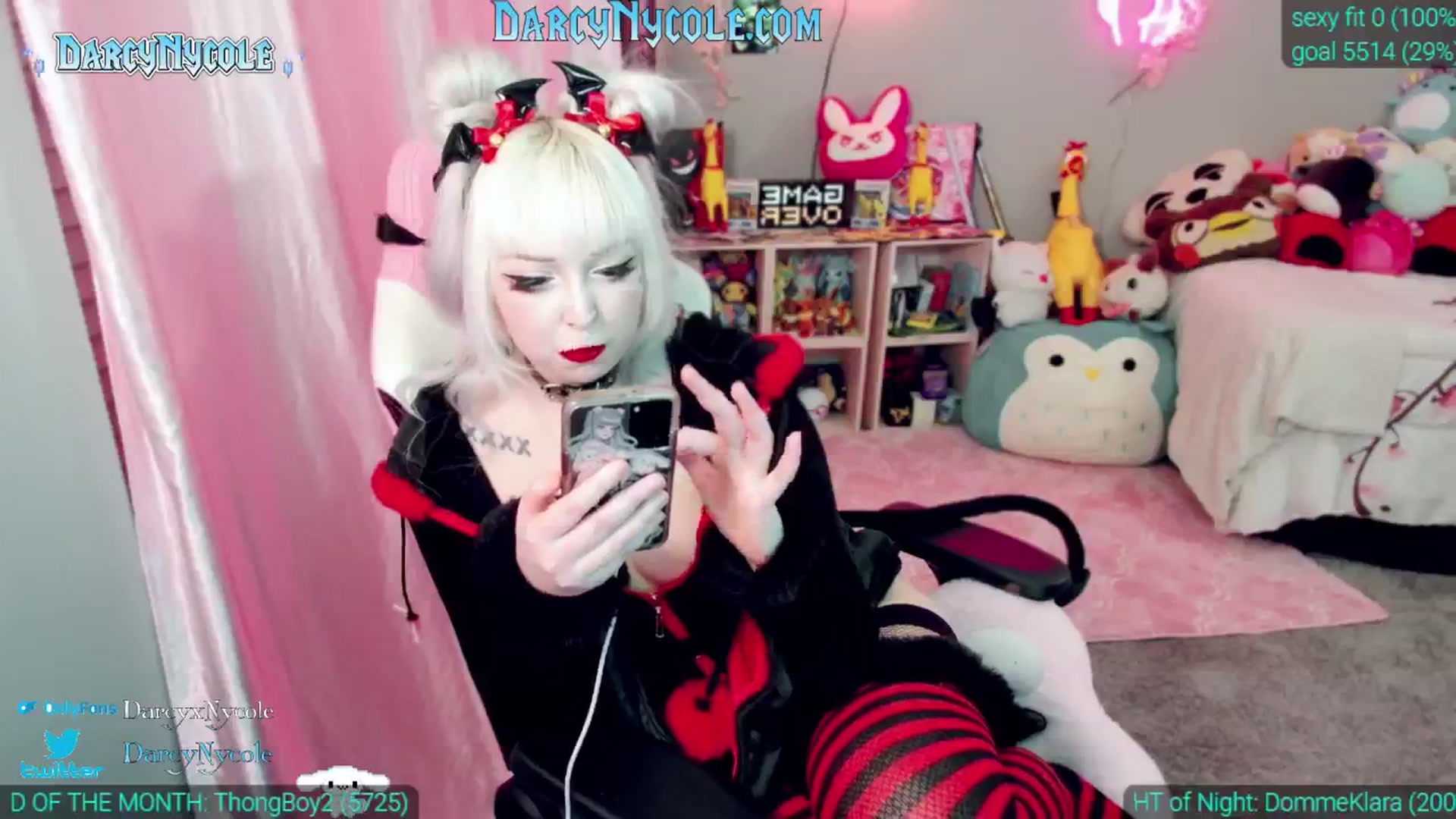 Gallery image thumbnail from DarcyNycole's myfreecams stream on, 01/22/2025, 07:30 image 12 of 20