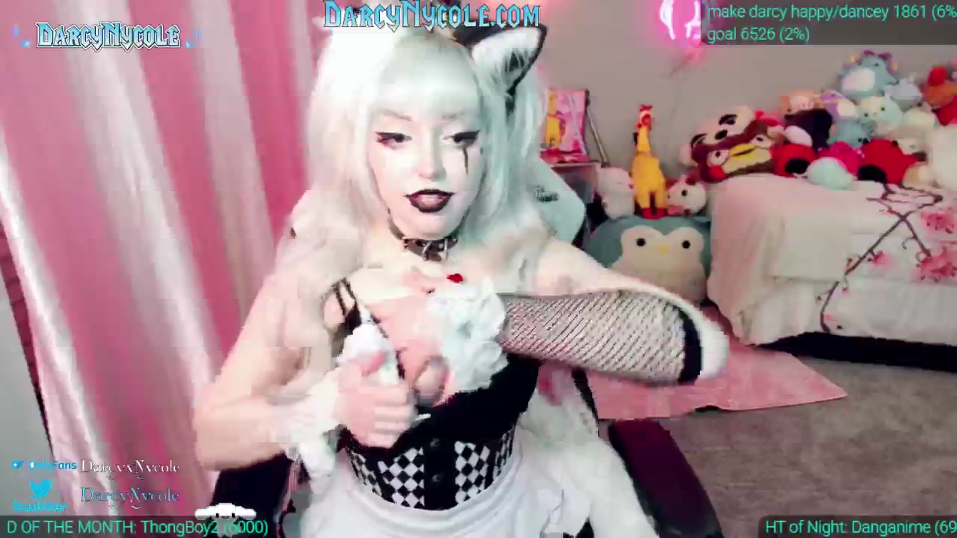 Gallery image thumbnail from DarcyNycole's myfreecams stream on, 01/24/2025, 08:02 image 3 of 20