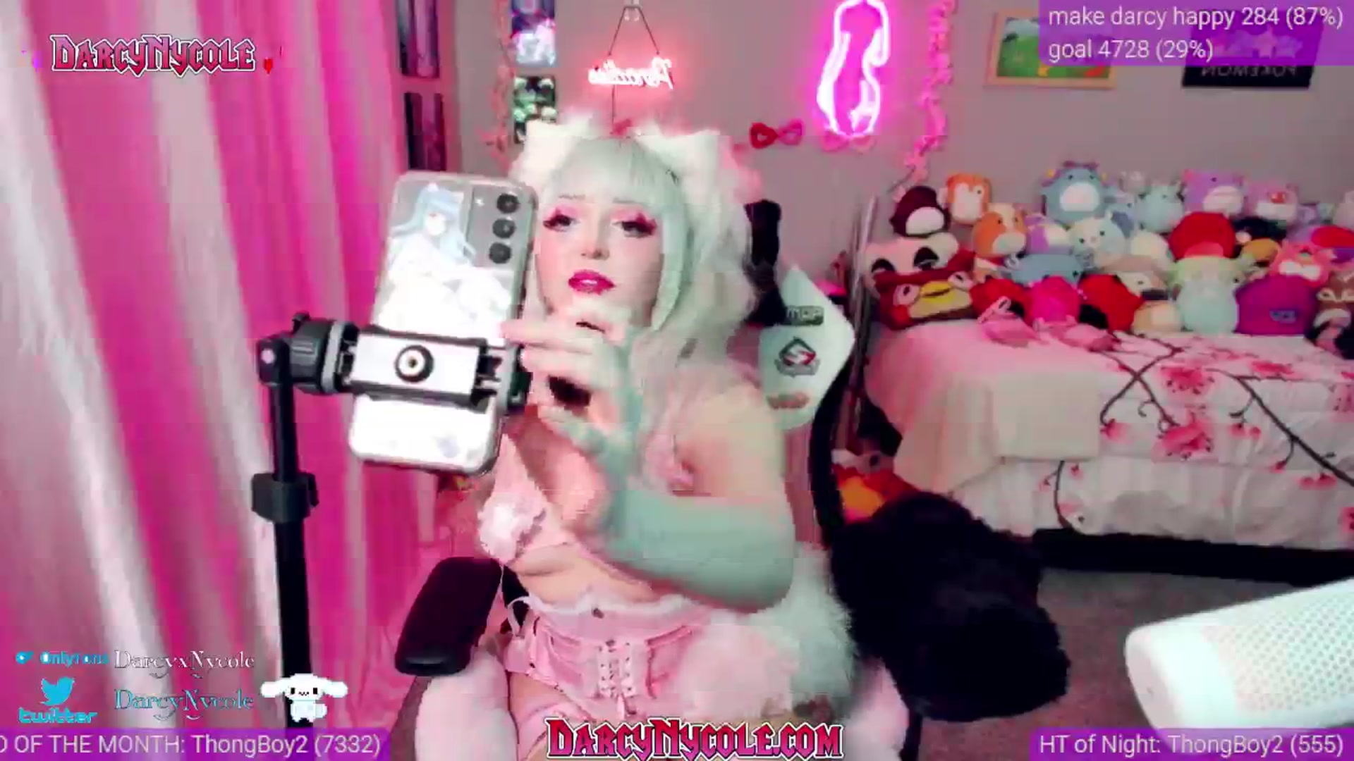 Gallery image thumbnail from DarcyNycole's myfreecams stream on, 01/31/2025, 09:54 image 5 of 20