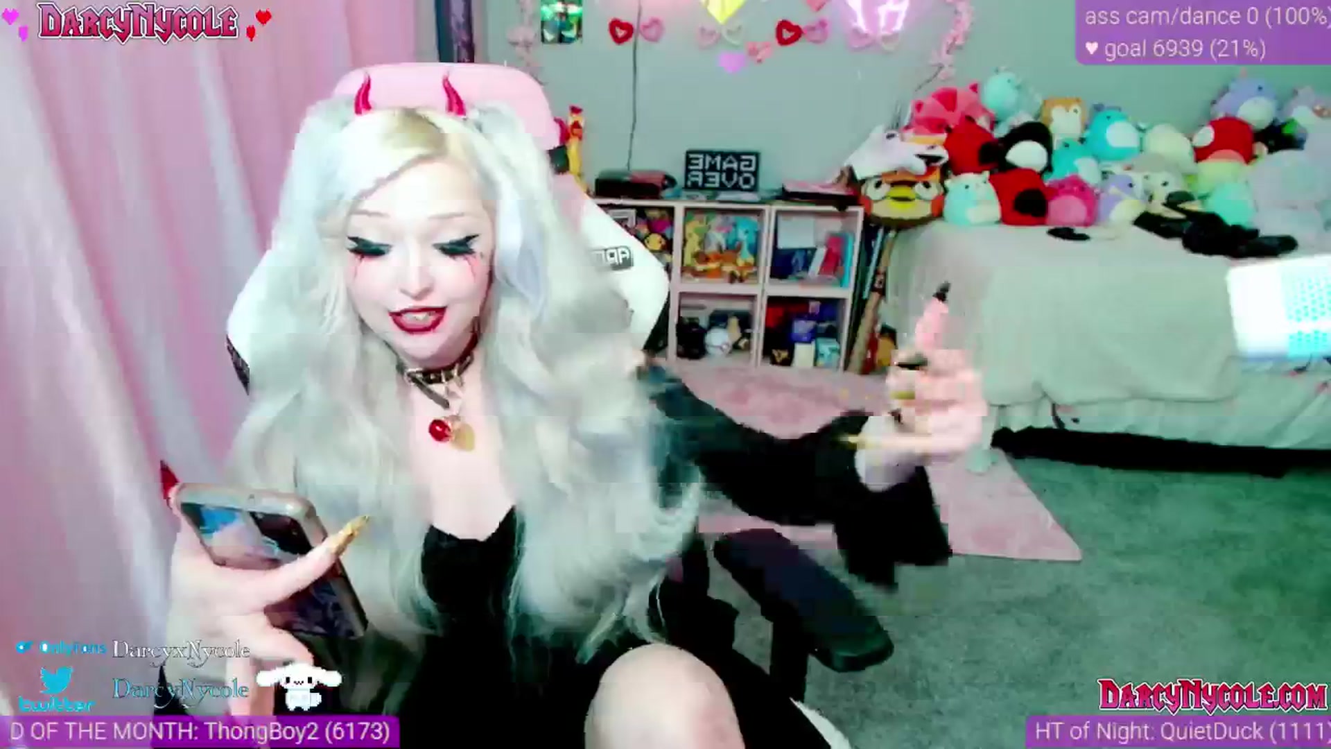 Gallery image thumbnail from DarcyNycole's myfreecams stream on, 02/23/2025, 10:27 image 18 of 20