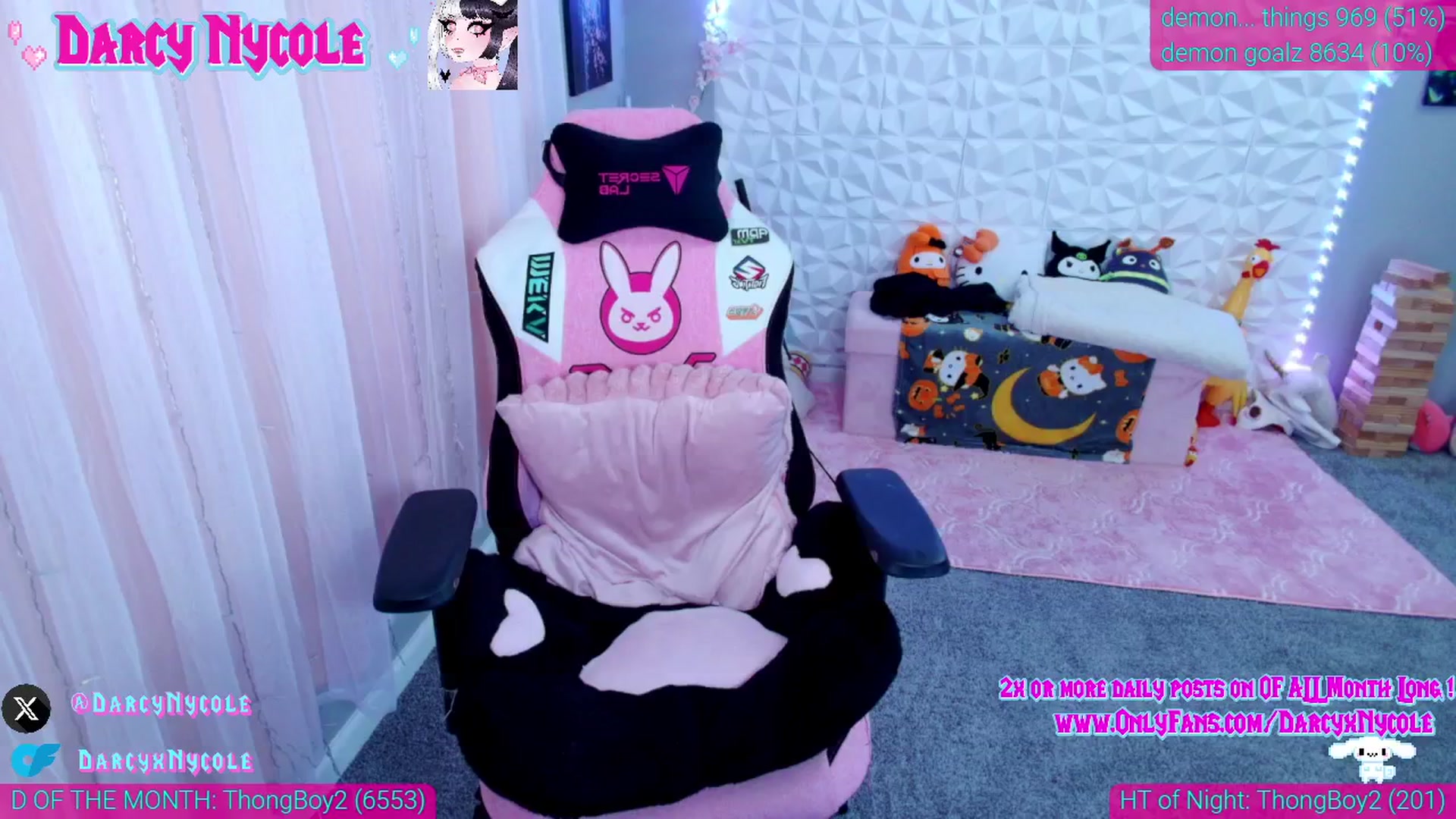 Gallery image thumbnail from DarcyNycole's myfreecams stream on, 09/21/2025, 12:39 image 7 of 20