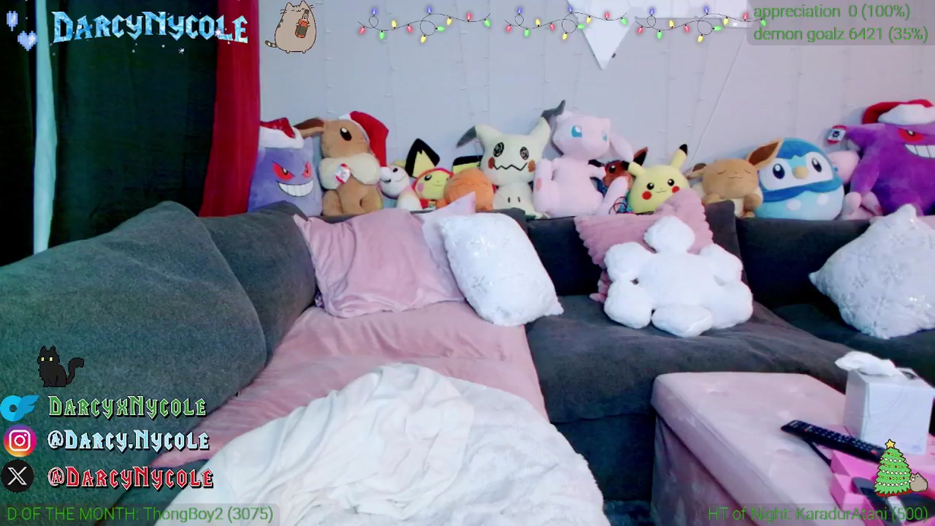 Gallery image thumbnail from DarcyNycole's myfreecams stream on, 11/28/2025, 09:45 image 6 of 20