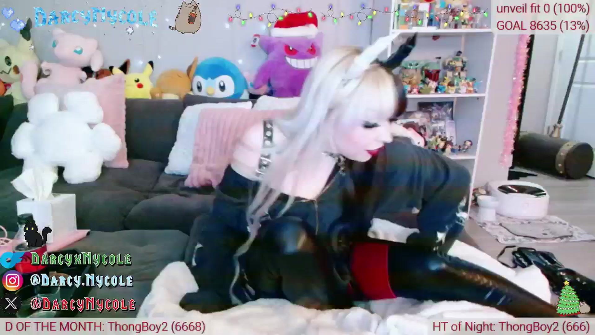 Gallery image thumbnail from DarcyNycole's myfreecams stream on, 12/28/2025, 08:44 image 5 of 20