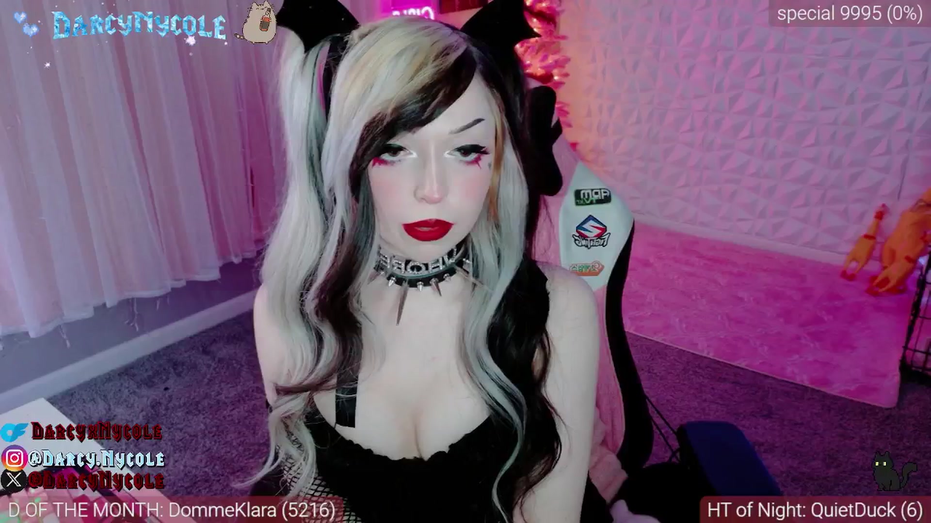 Gallery image thumbnail from DarcyNycole's myfreecams stream on, 02/20/2026, 07:46 image 12 of 20