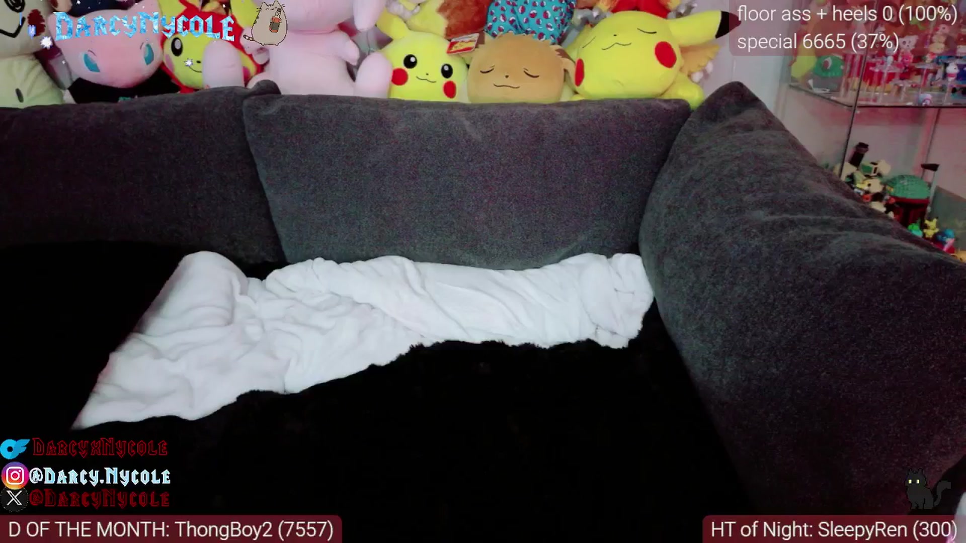 Gallery image thumbnail from DarcyNycole's myfreecams stream on, 02/27/2026, 11:09 image 17 of 20